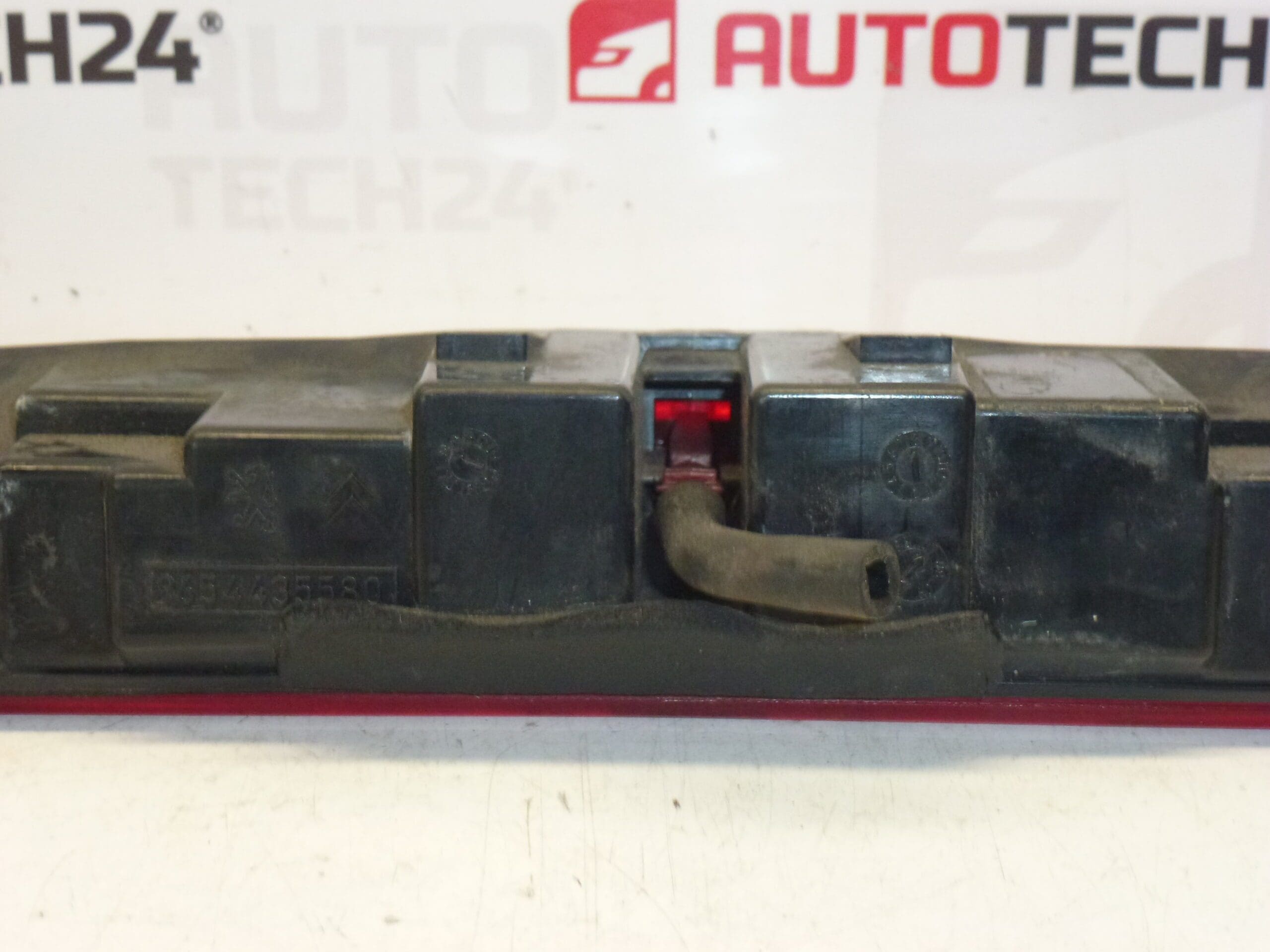 Luz de freno trasero Citroën C4 Picasso 9654435580 968834980 - Imagen 2