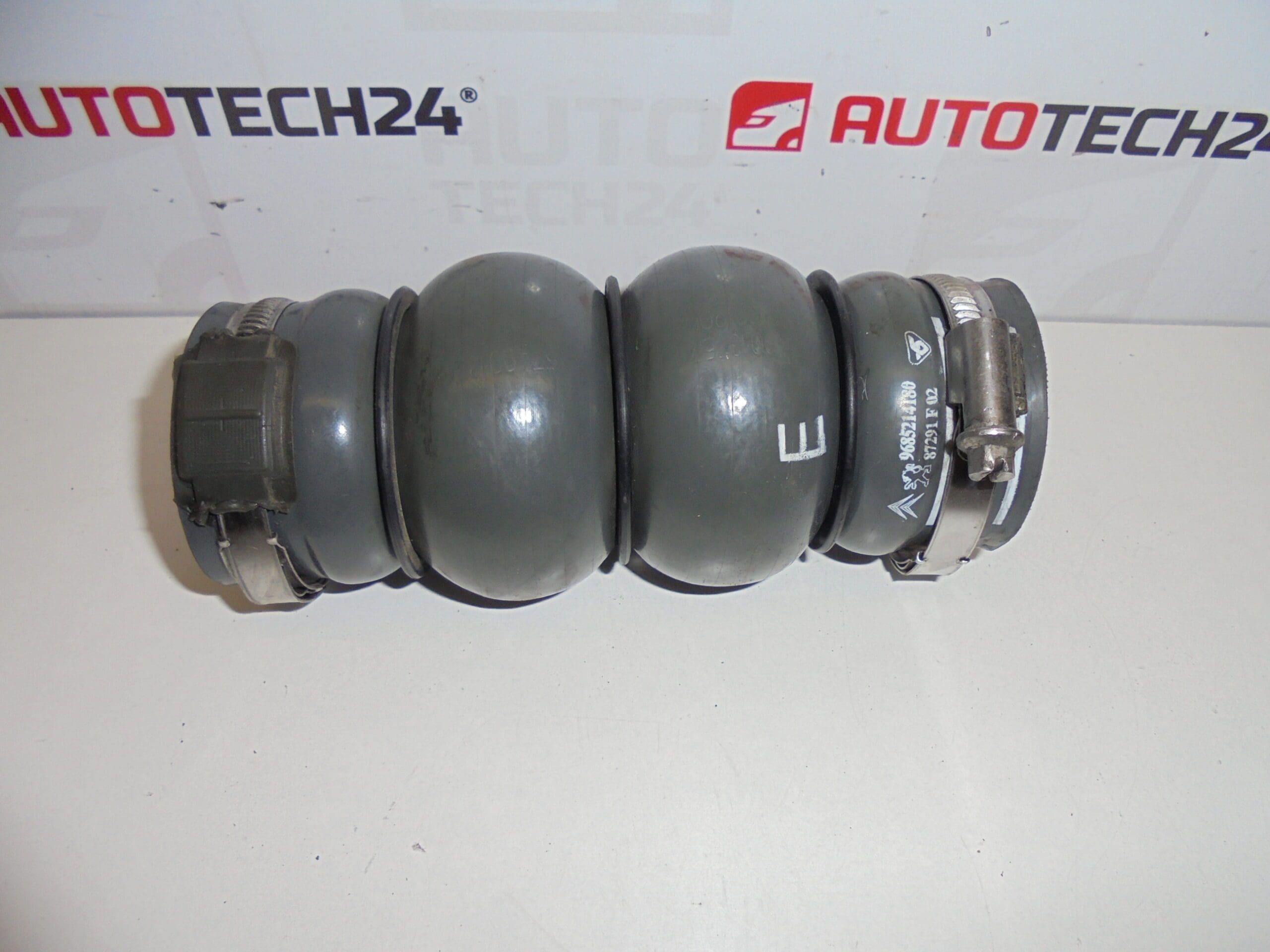 Tubo de Turbo 1.6 HDI Citroën Peugeot 9685214180 0382LW - Imagen 2