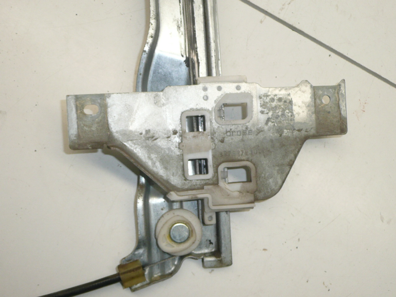 Retractor de ventana izquierda Citroën C4 9221S1