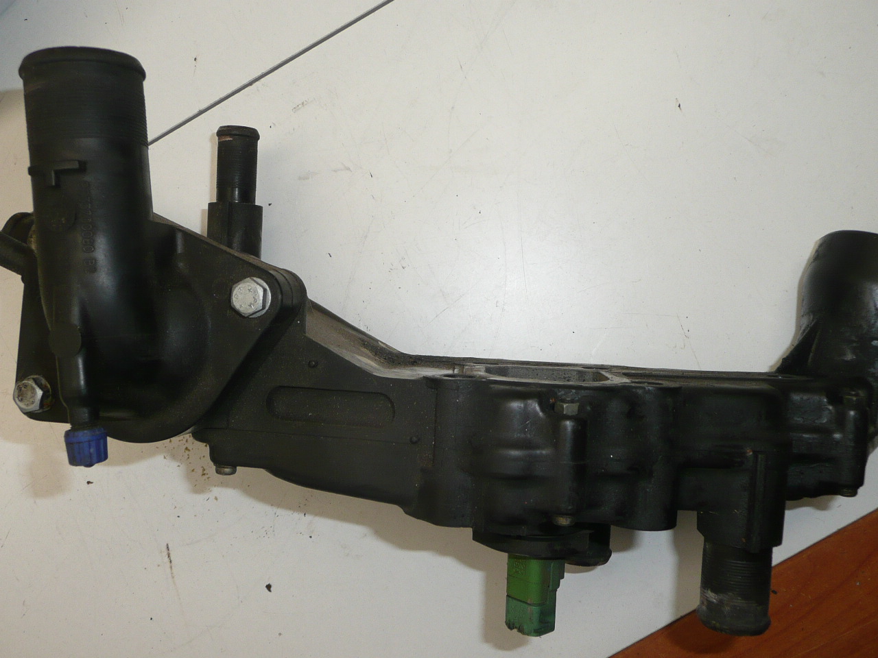 Caja de termostato Citroën Peugeot 2.0 HDI 9643212280 1336W7