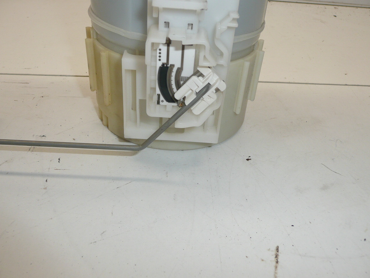 Bomba de combustible Citroën Peugeot 77020-0H010 1507A1