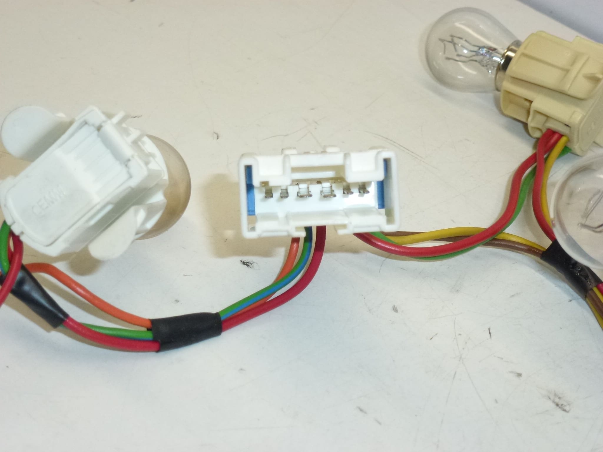 Cable de luz trasera izquierda Peugeot 407 sedán 6350HP - Imagen 2