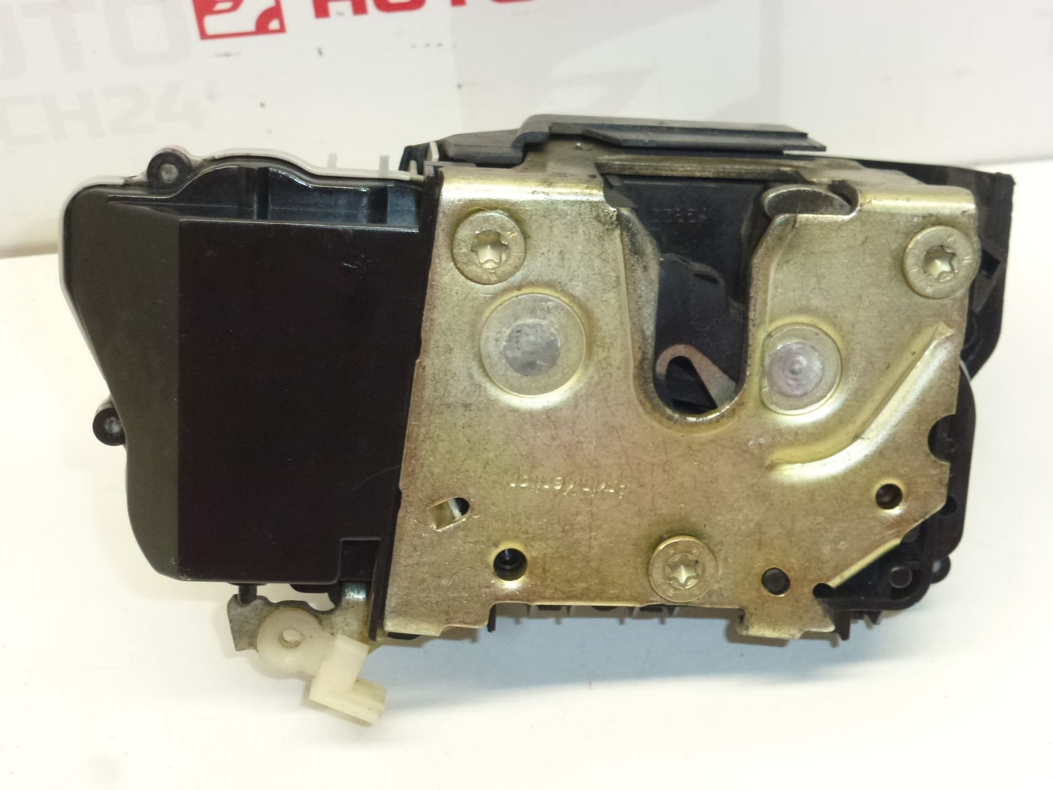 Cerradura de la puerta delantera izquierda Peugeot 307 II 9135Z0 - Imagen 2