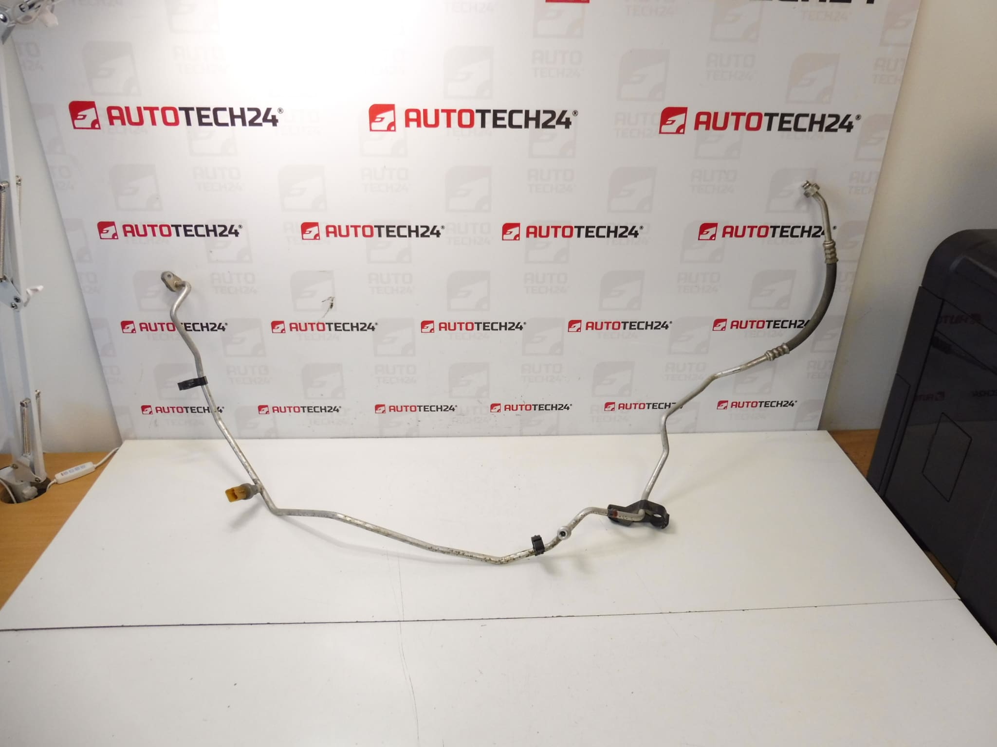 Tubo climatizador Citroën C-ELYSEE Peugeot 301 9676996380