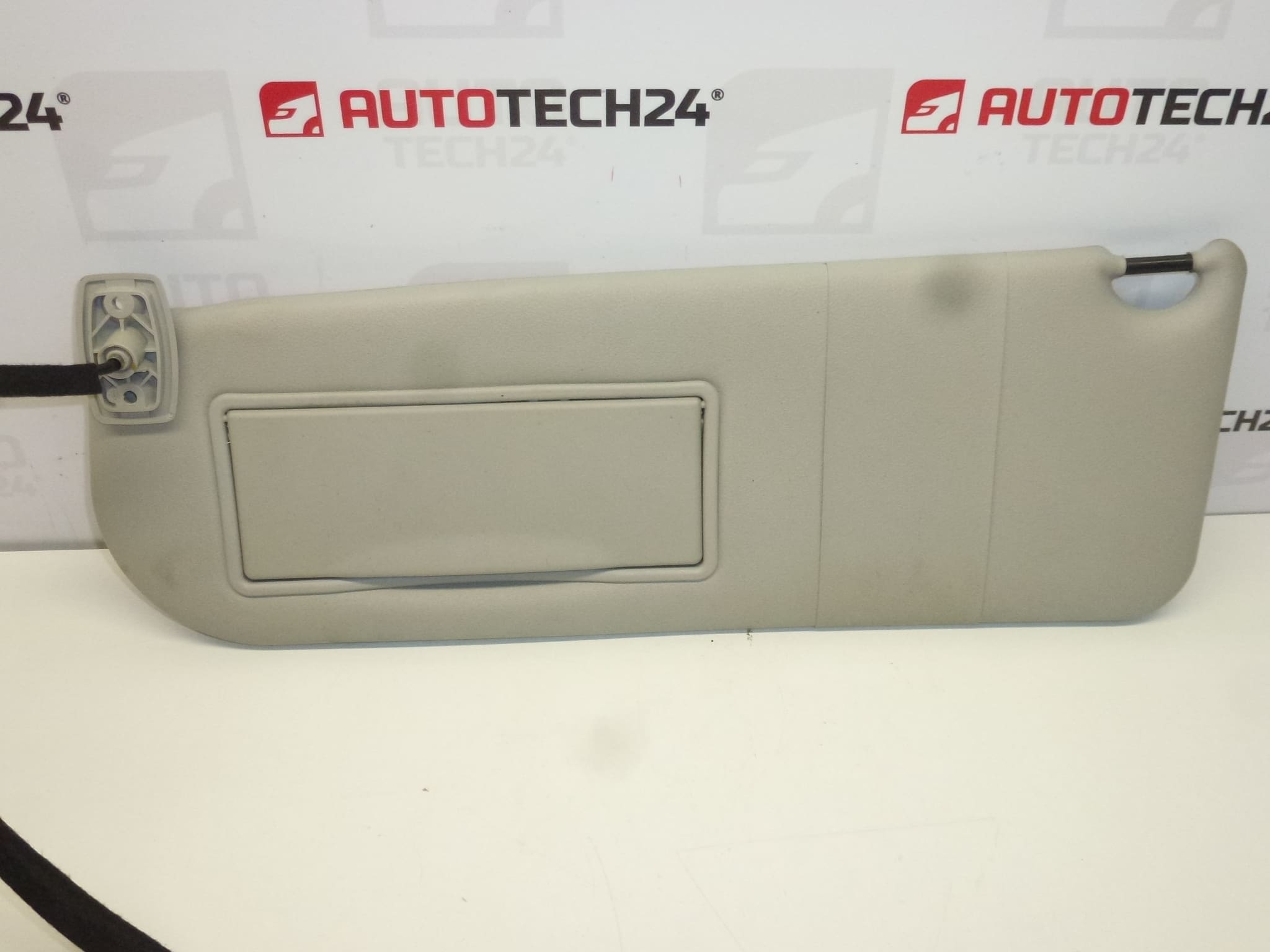 iluminación - izquierda 8143GN