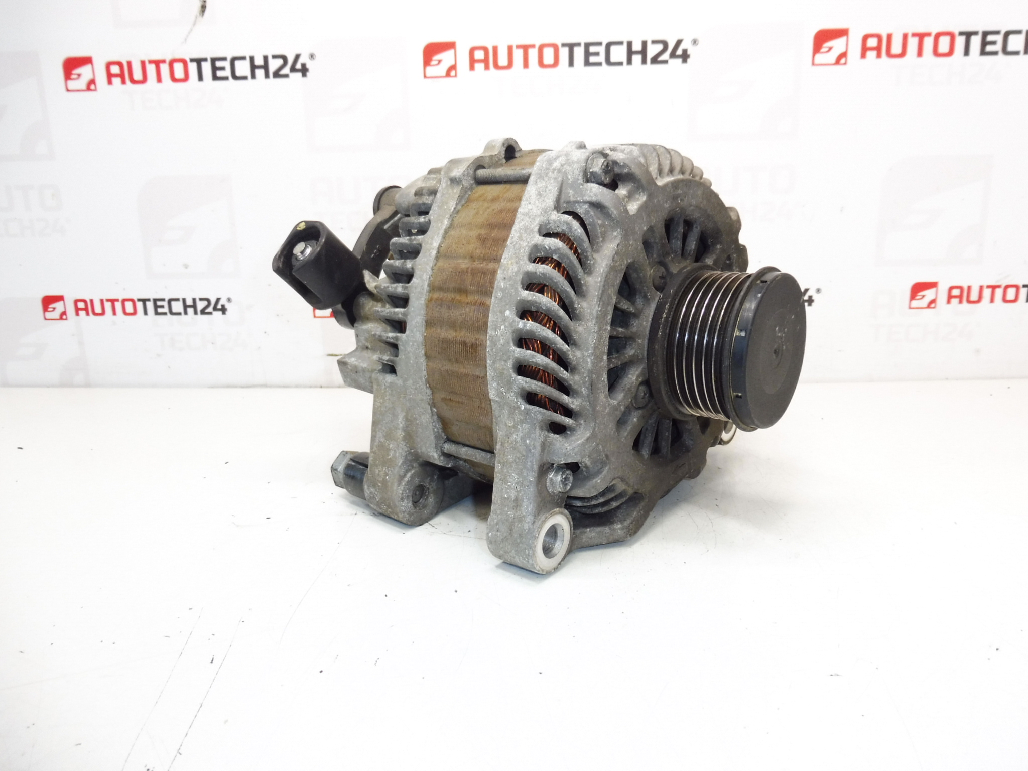 Alternador 2.0 2.2 HDI Citroën Peugeot 180A CL18 9654752880