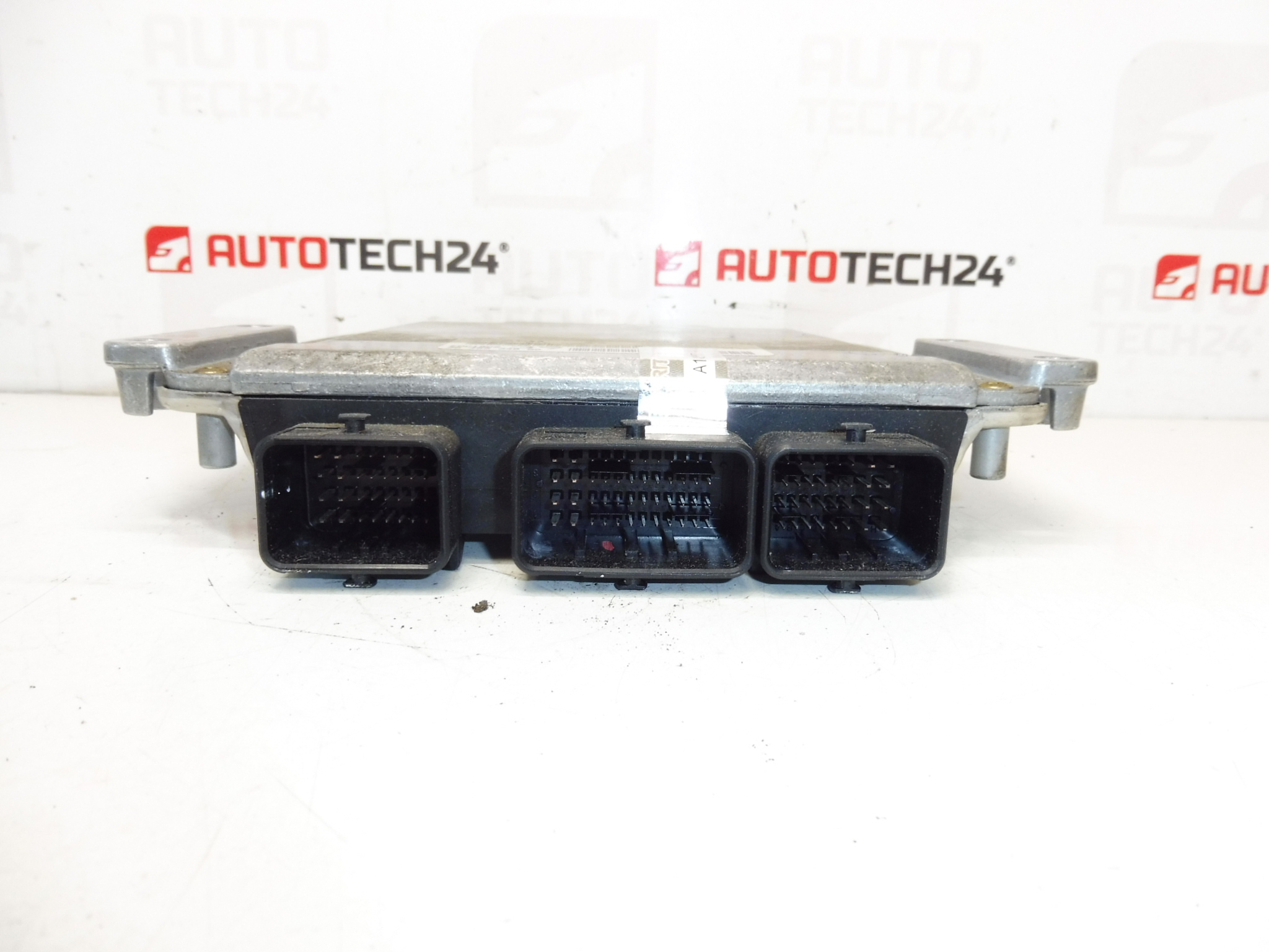 Unidad De Control ECU Bosch EDC15C2 Citroën C5 2.2 HDI 9645534880