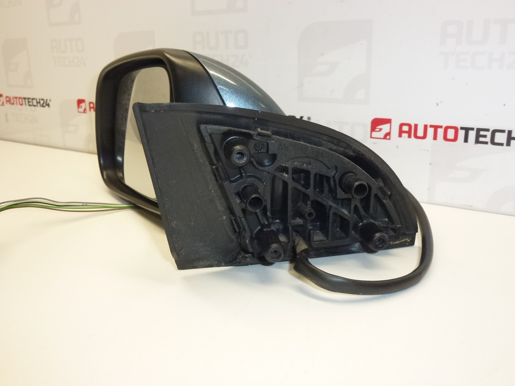 Retrovisor izquierdo Peugeot 307 gris EZWD 8149AW