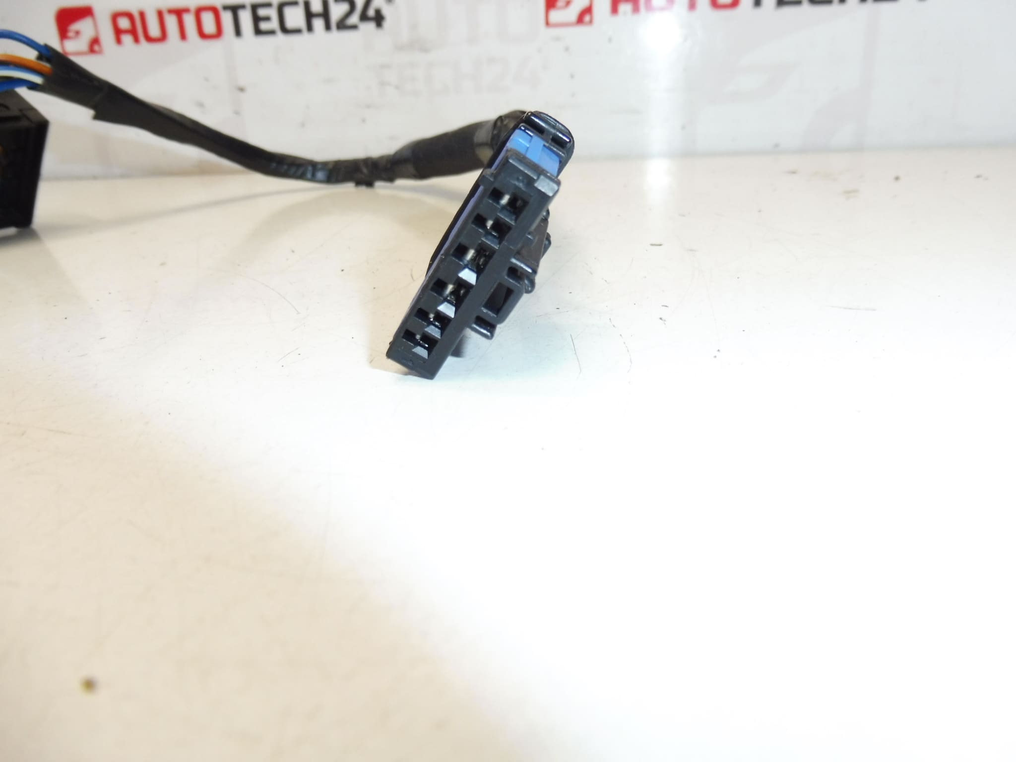 Controlador De Asiento Citroën Peugeot 944931700ZL 6554H9 - Imagen 2