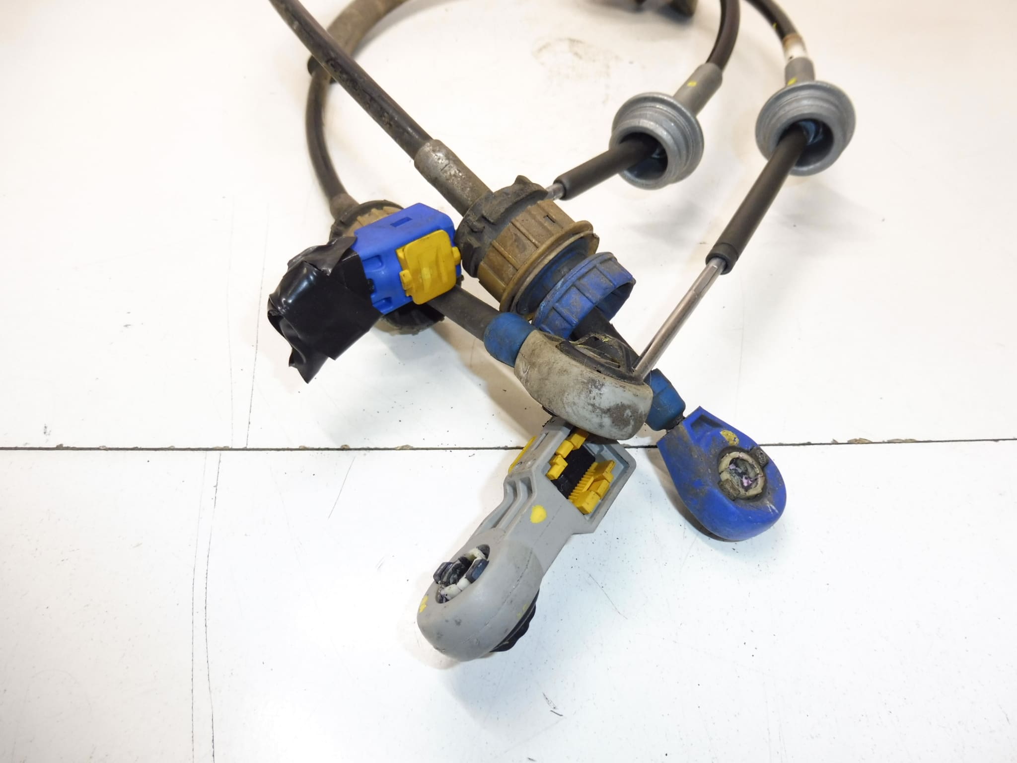 Cable de cambio para Peugeot 308 (1637135780, 2444GH) - Imagen 2