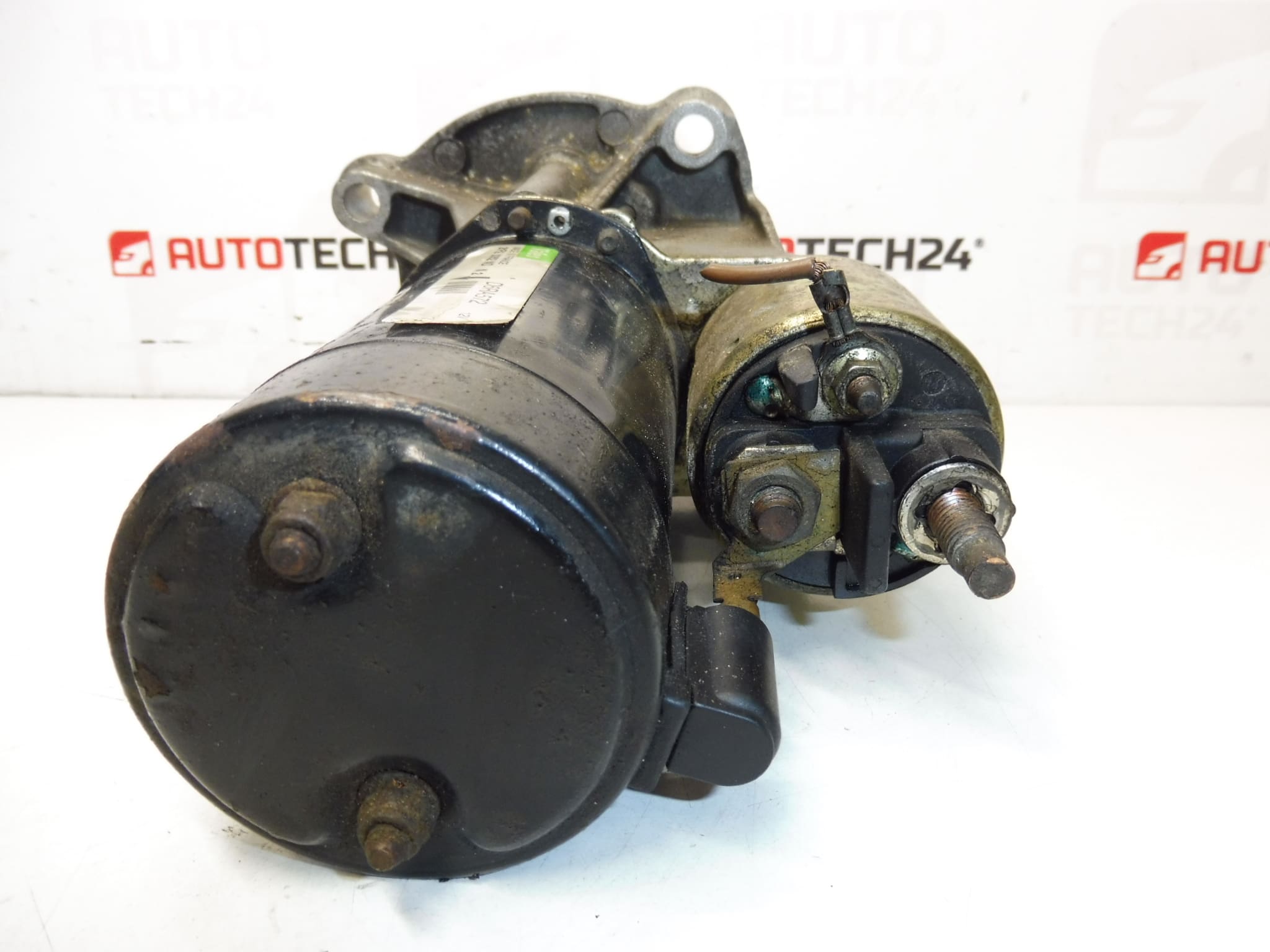 Motor de arranque Valeo Citroën Peugeot D6RA572 5802C9 - Imagen 2