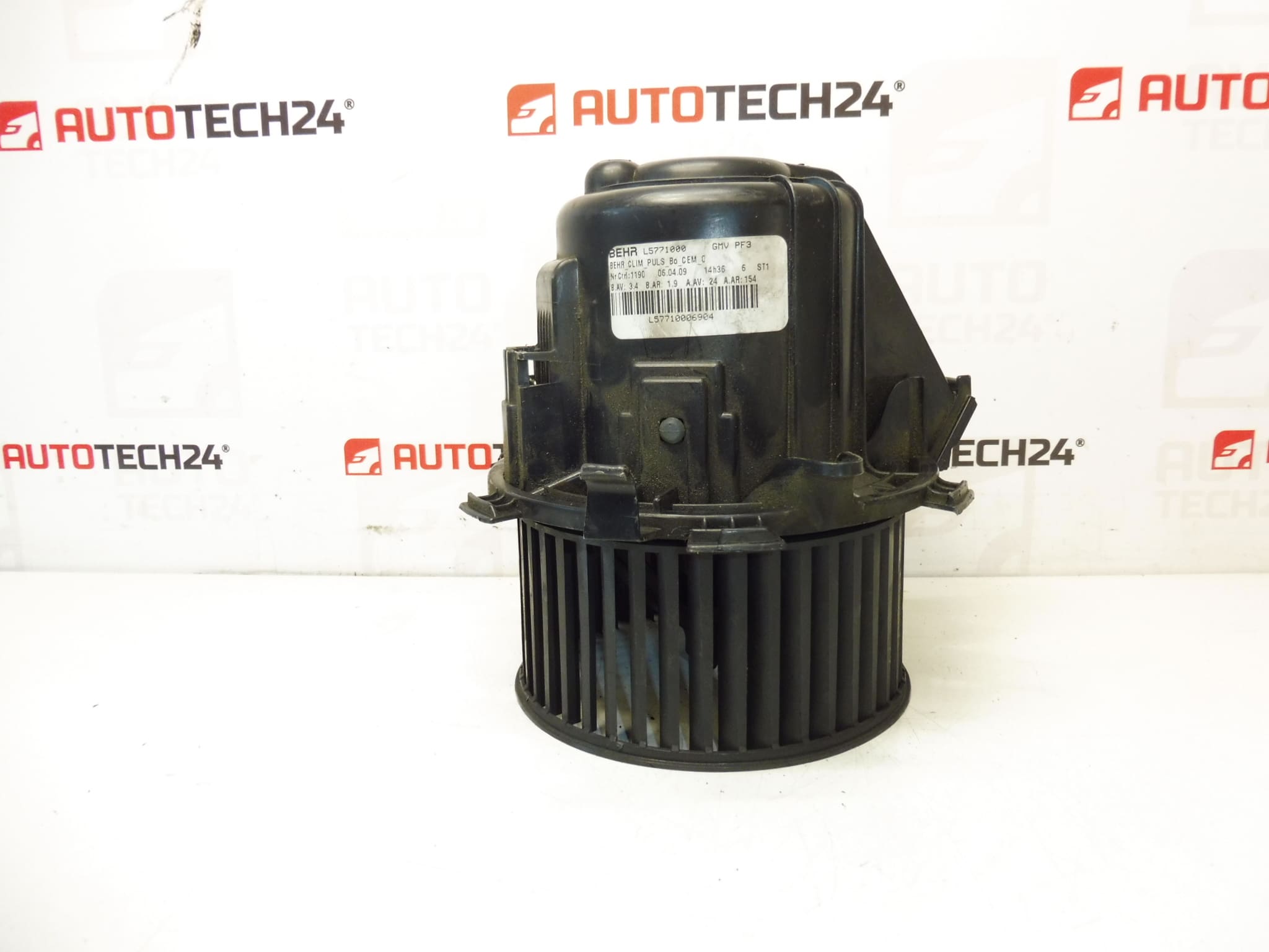Calefacción y aire acondicionado del ventilador Citroën C5 X7 GMV PF3 6441AJ