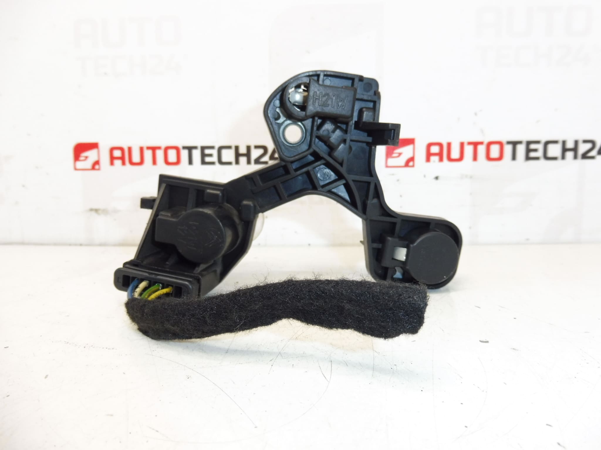 Portalámparas para luz trasera interior Citroën C5 X7 9671811380 6350JR - Imagen 2