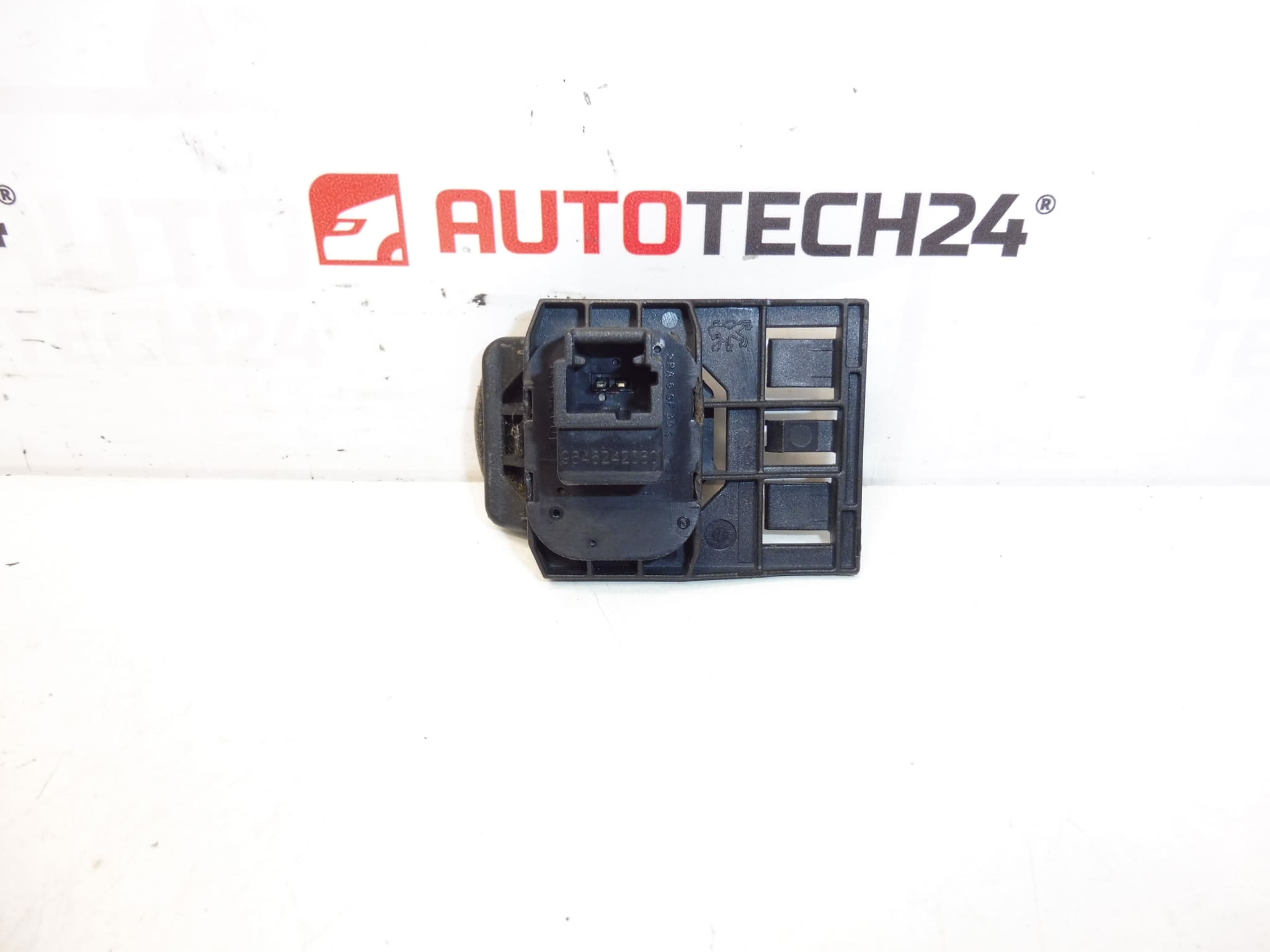 Botón EZQC Peugeot 407 Sedan 872565 872558 - Imagen 2