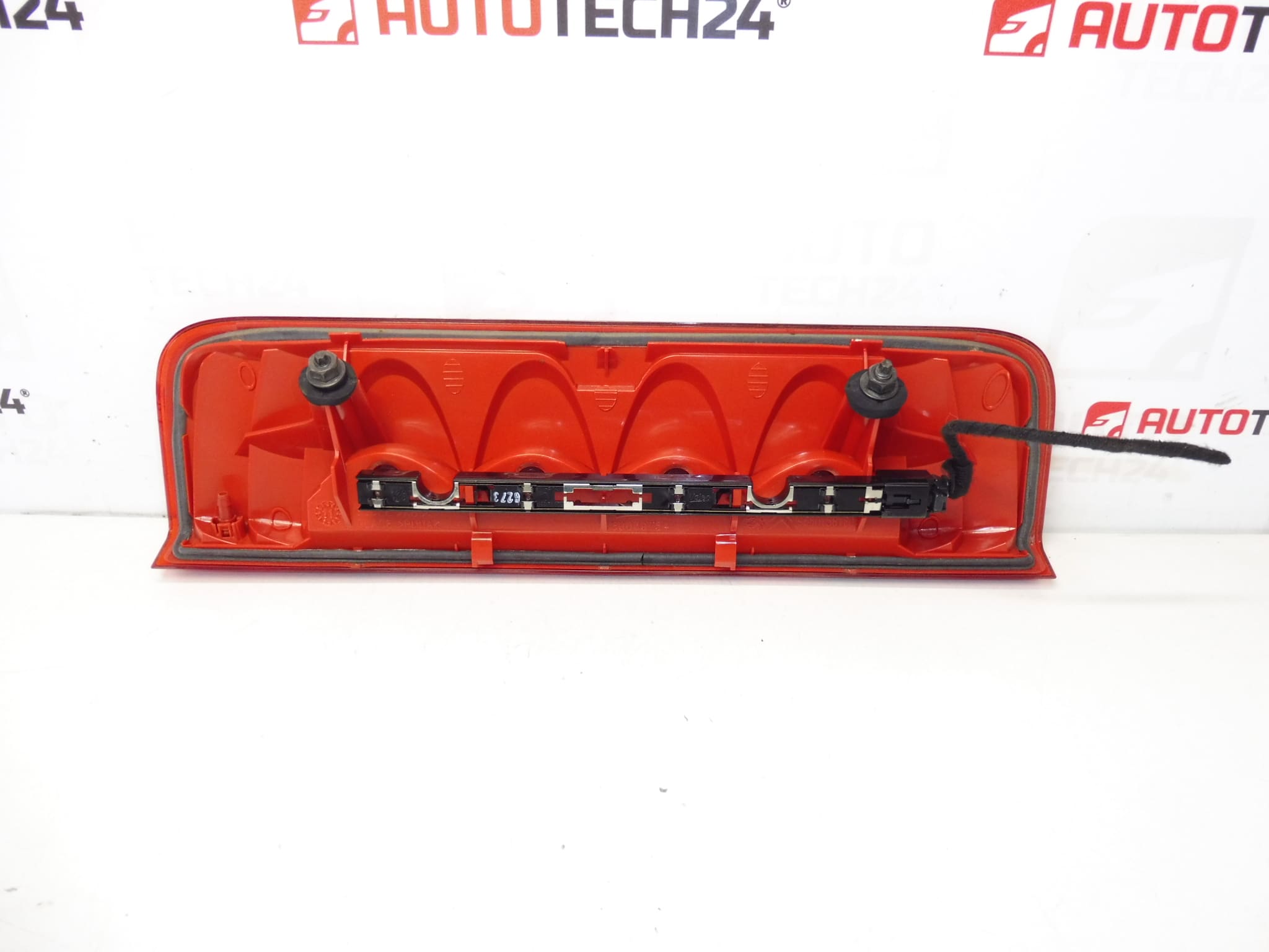 La tercera luz de freno Peugeot 207 Familiar 9680158180 6350CK - Imagen 2