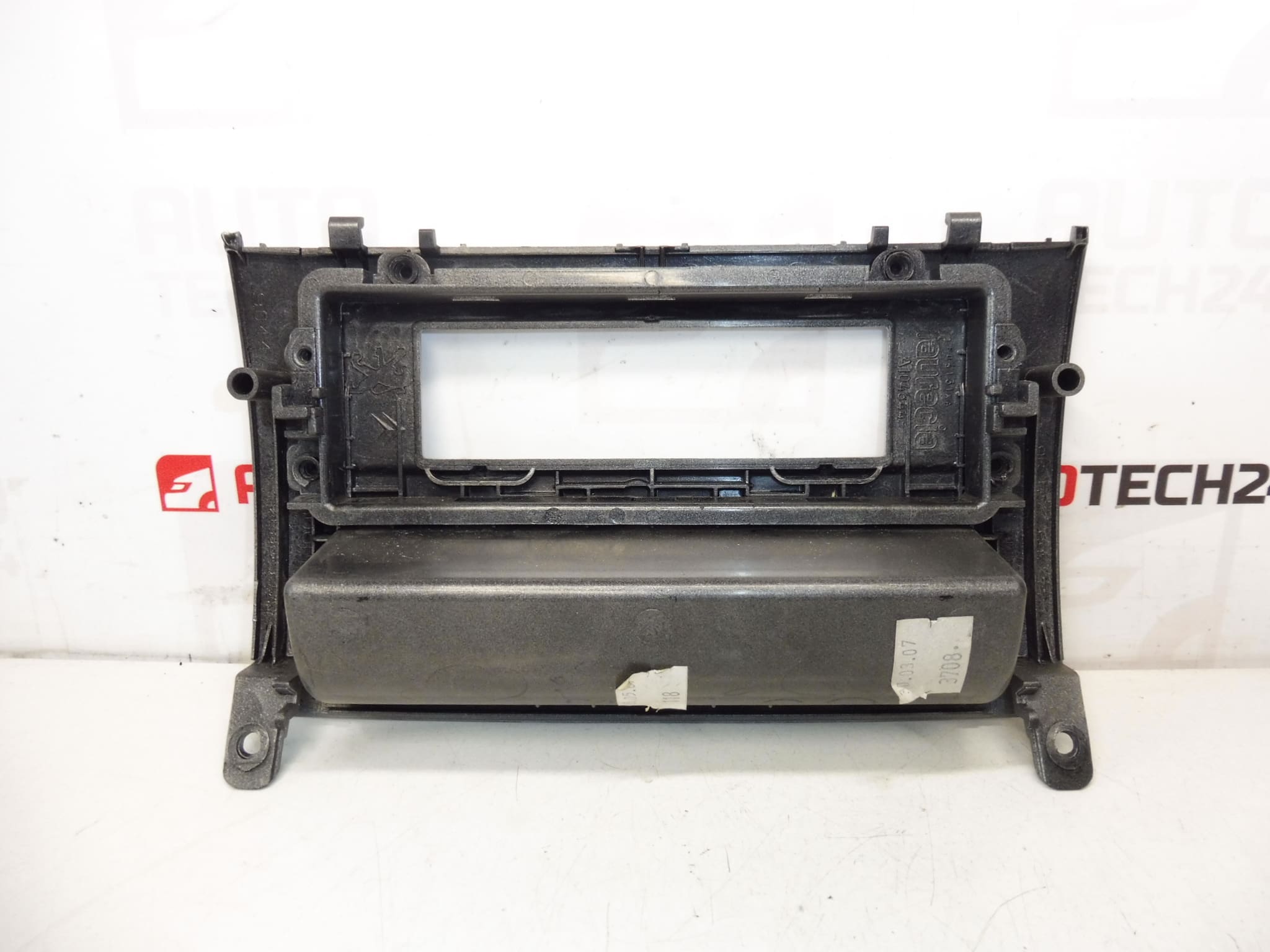 Marco de display para radio Peugeot 407 9657788777 - Imagen 2