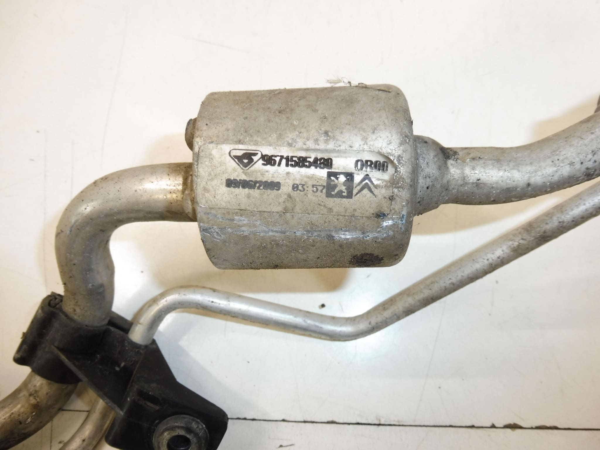 Tubería De Climatización Para Citroën C3 Picasso Peugeot 207 9671585480 9678309780 6477J3 - Imagen 2