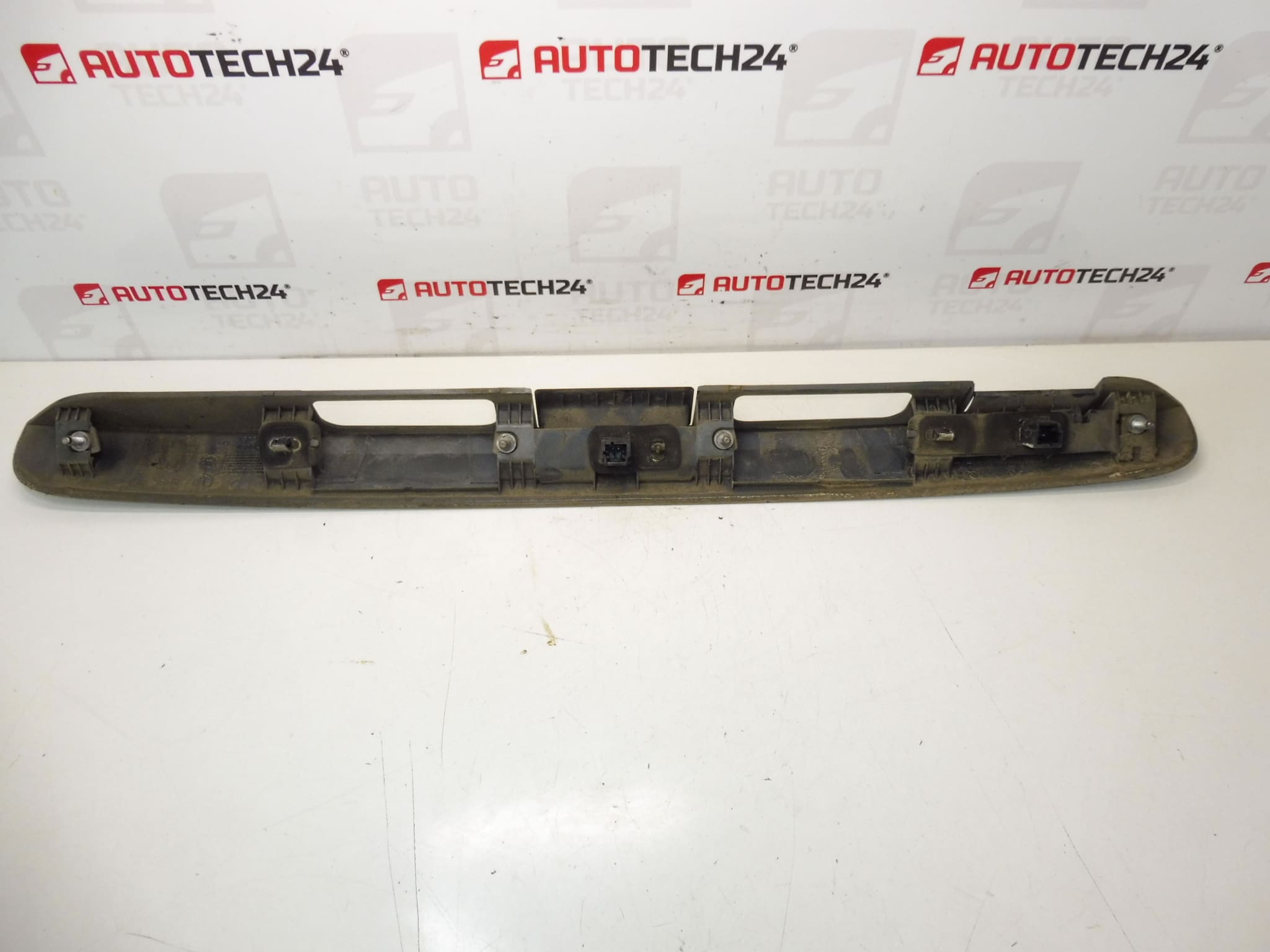 Manija De La Puerta Trasera KTP Peugeot 207 SW 8742R1 - Imagen 2