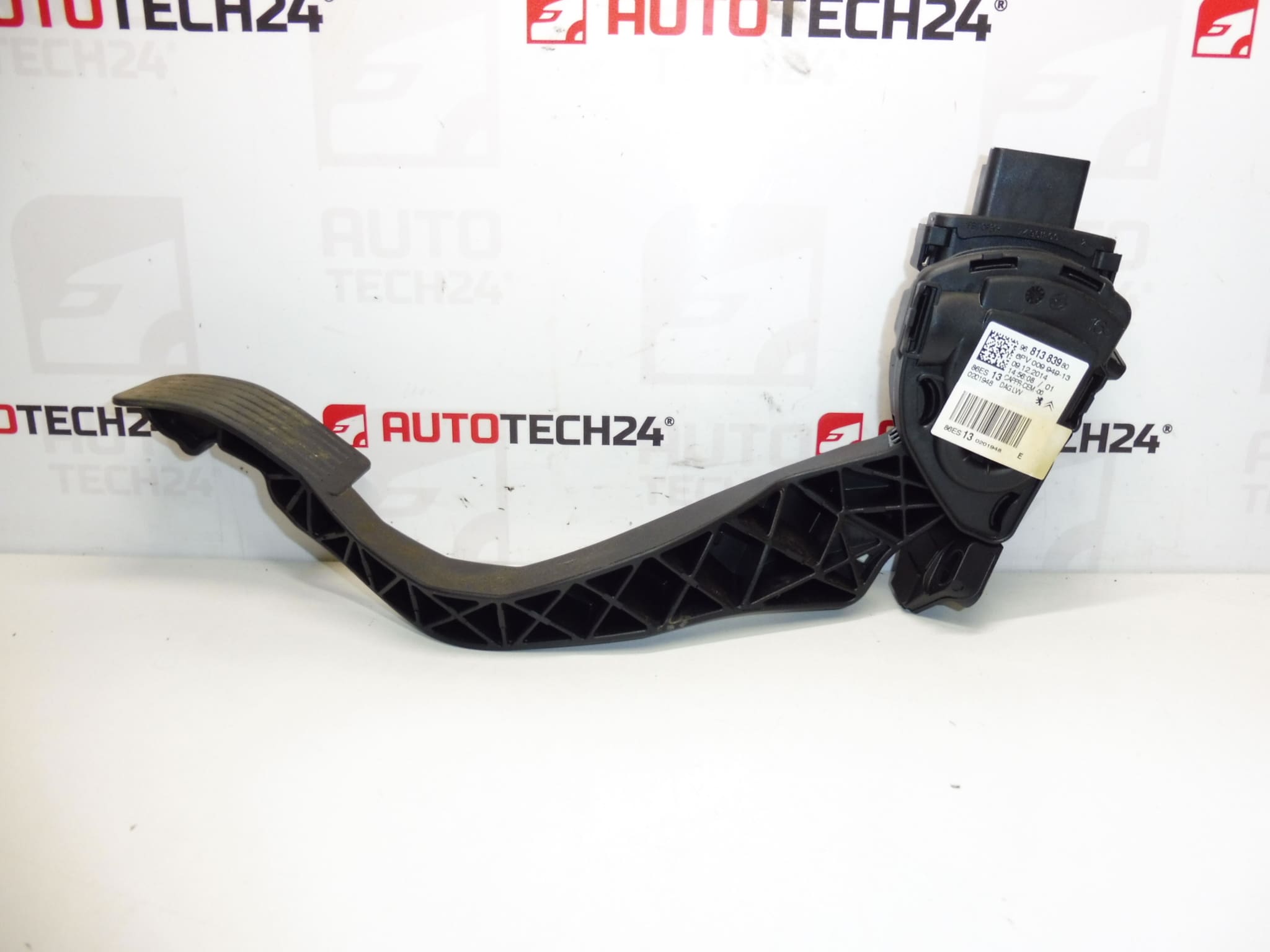 Pedal De Acelerador Hella Citroën C3 Picasso 9681383980 1601AC - Imagen 2
