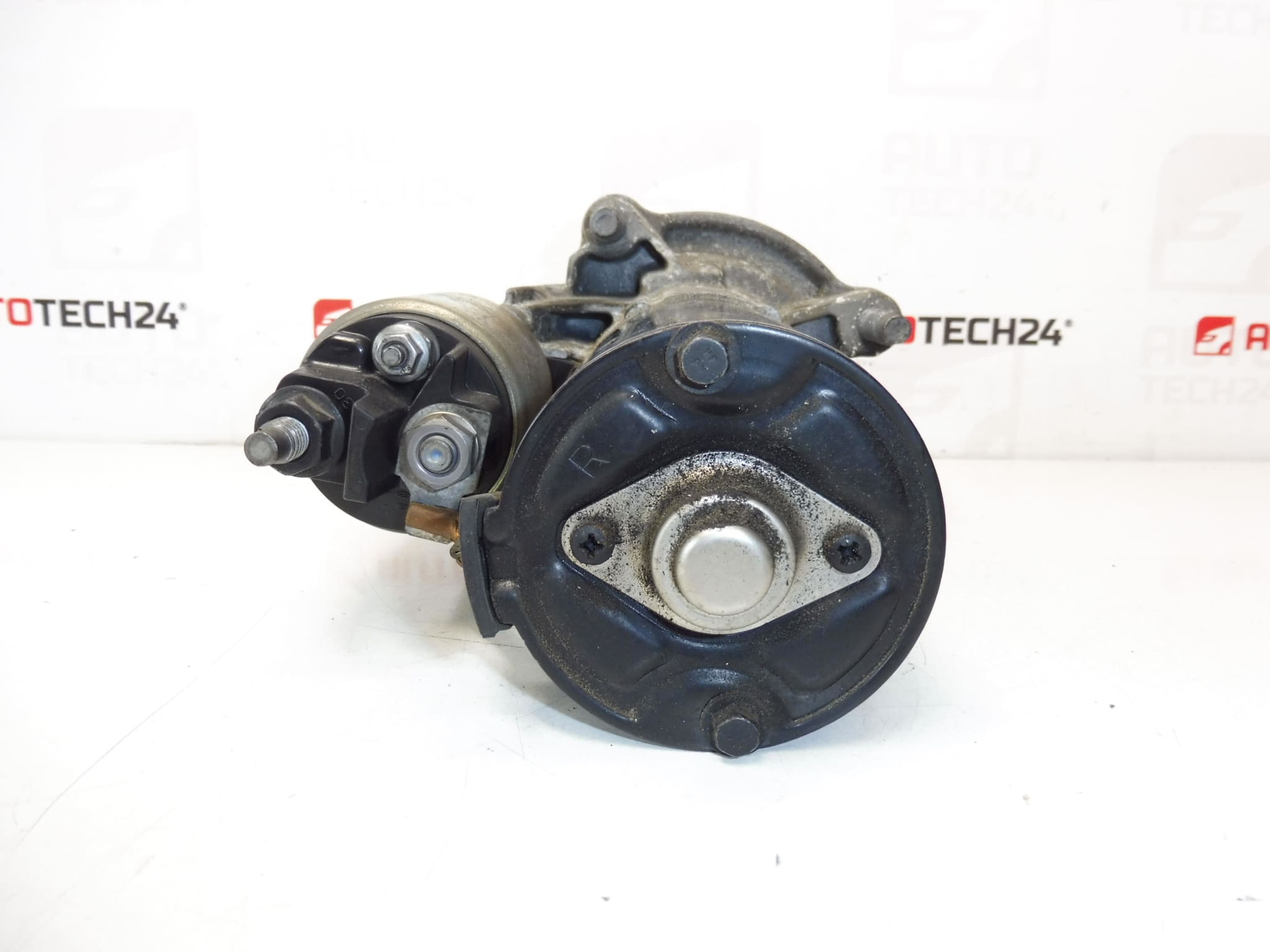 Motor de arranque para Citroën y Peugeot 1.8 y 2.0 16V 0001108400 9648111680 5802W5 - Imagen 2