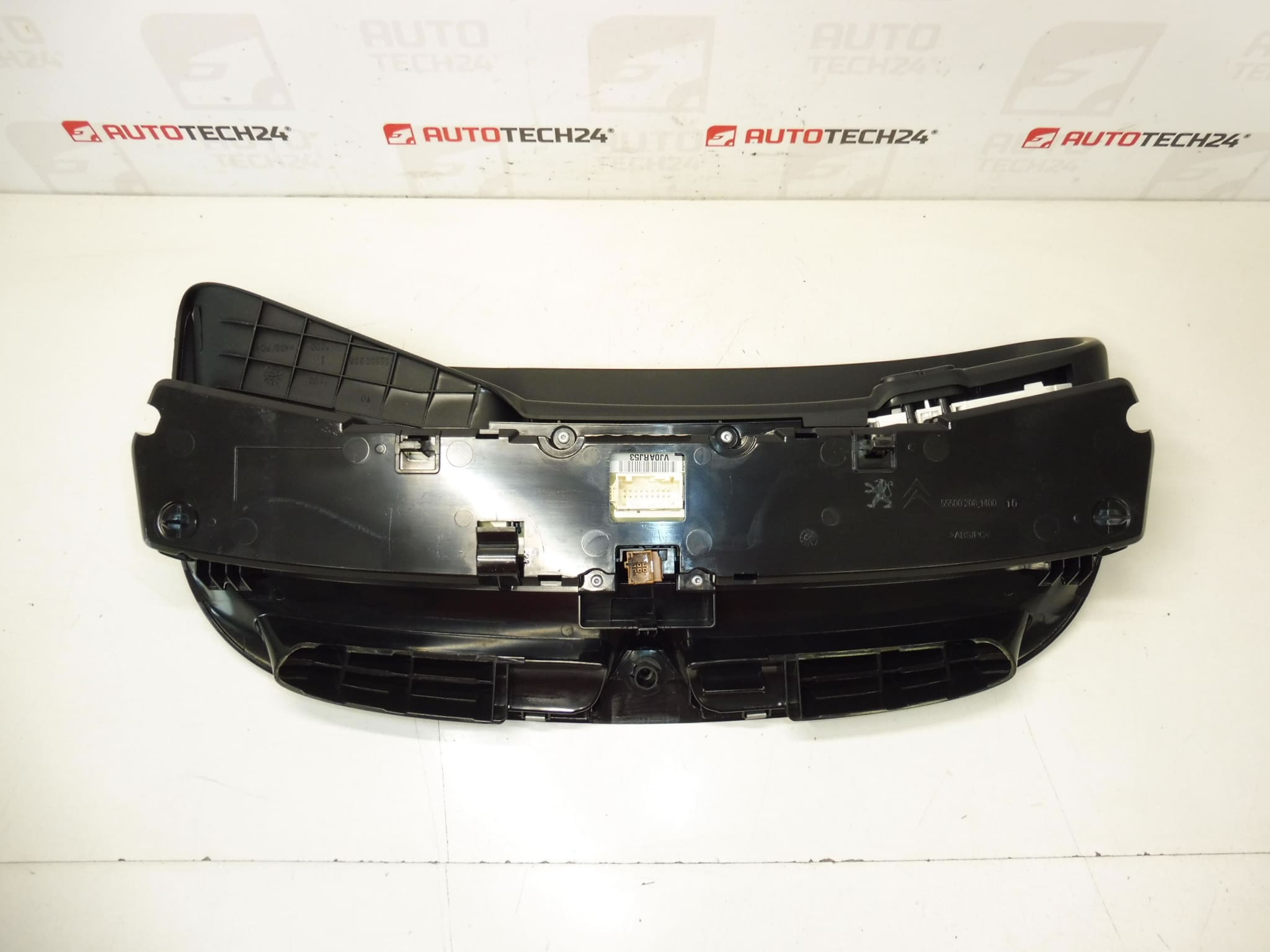 Tacómetro Citroën C3 Picasso con 144000 km 9805382977 98053829ZD - Imagen 2