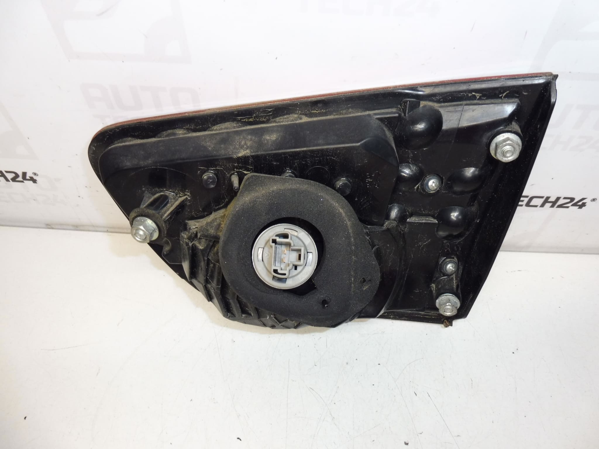 Tapa del piloto trasero izquierdo Citroën C-Crosser 6350ek - Imagen 2