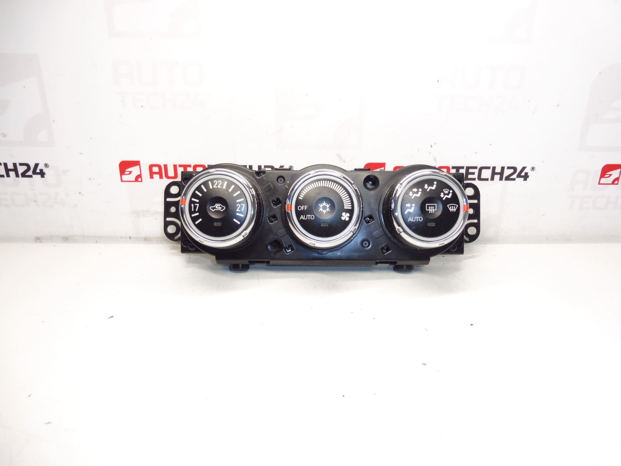 Mando calefacción y aire acondicionado Citroën Peugeot 7820A115XC 6452G7