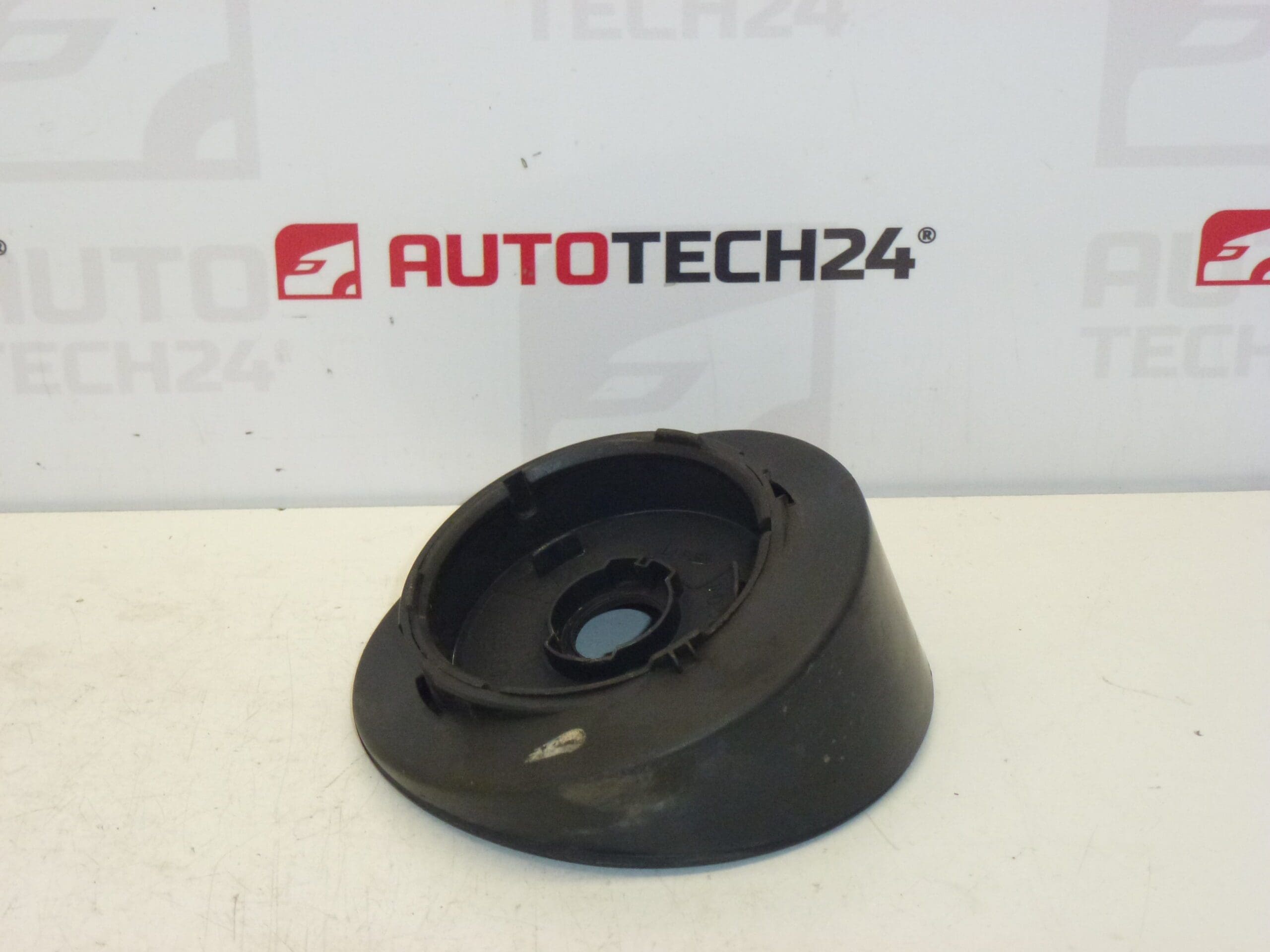 Tapa depósito Citroën Berlingo Peugeot Partner 9636357777 1508E3 - Imagen 2