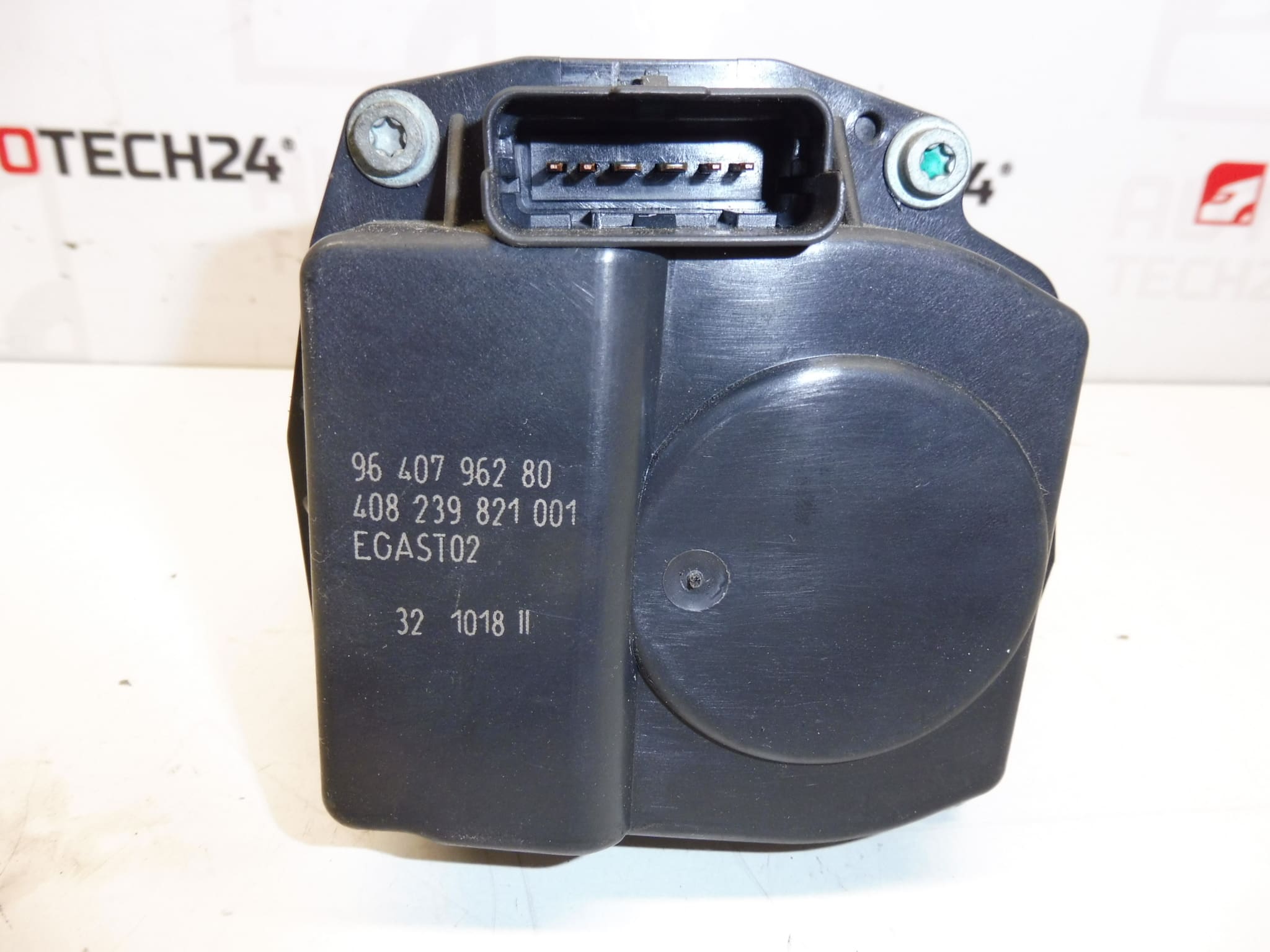 Válvula mariposa Citroën Peugeot 9640796280 1635R8 - Imagen 2