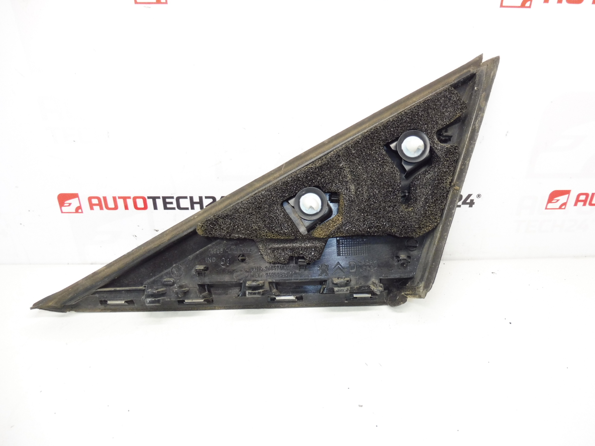 Tapa delante del espejo derecho Peugeot 3008 y 5008 96859482XT 9025Y8