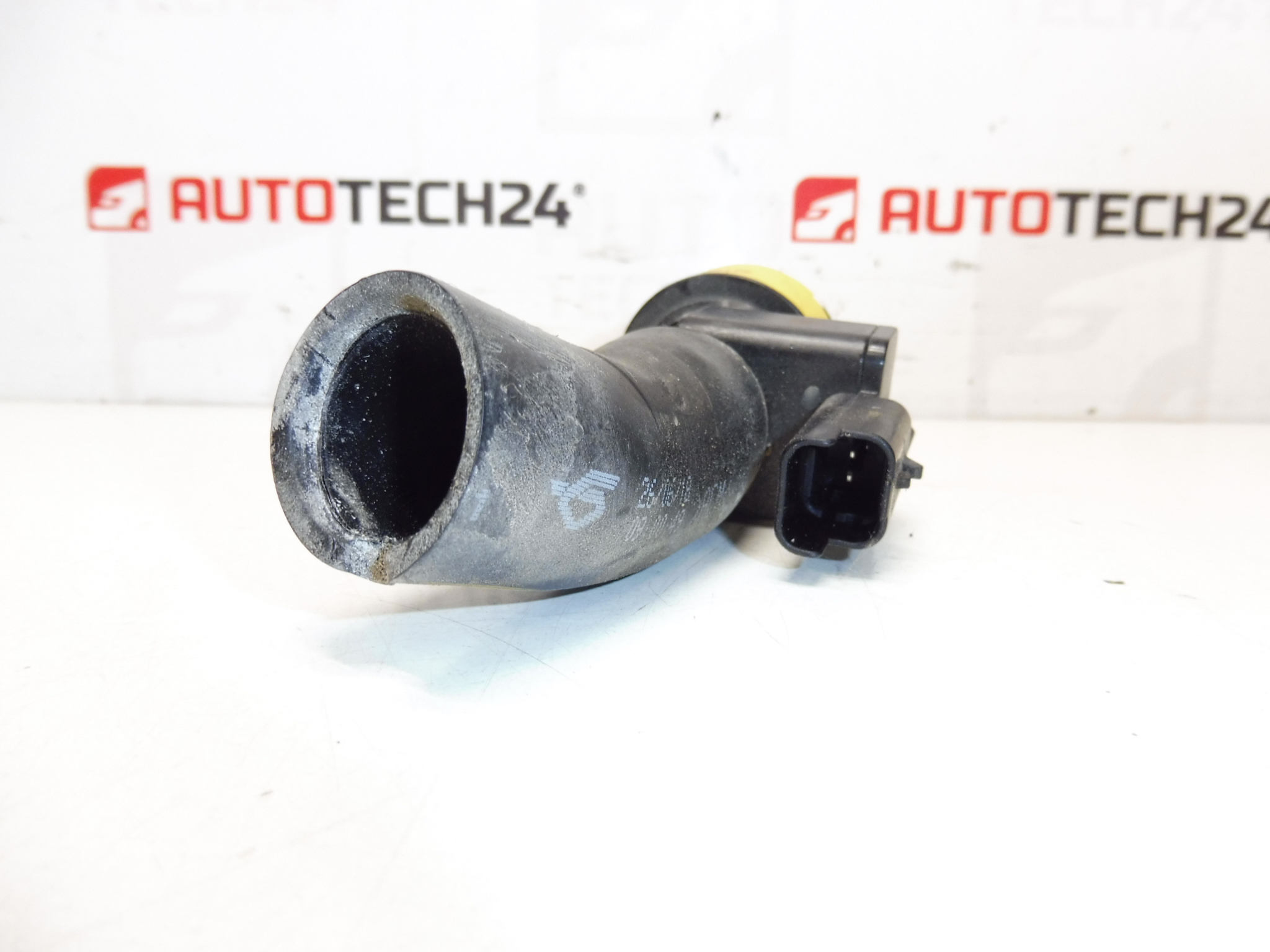 Toma de aire 1.5 HDI Citroën Peugeot 9811682480