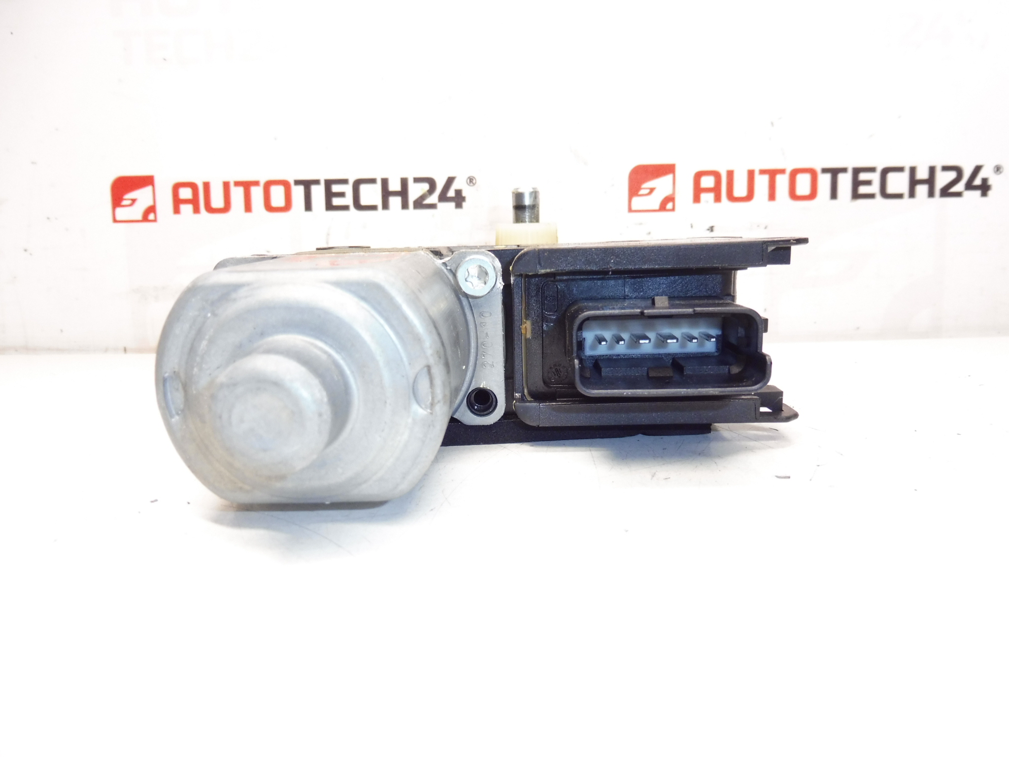 Motor De Elevación De Ventana Izquierda Peugeot 308 9657247680 9221CX