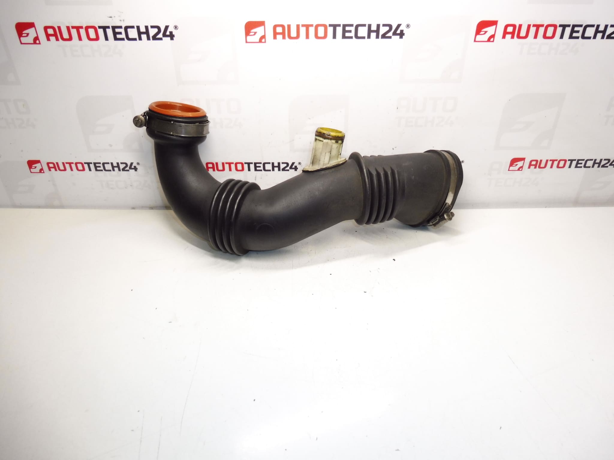 Colector de admisión turbo 1.6 HDI Citroën Peugeot 9683735980 1434E1