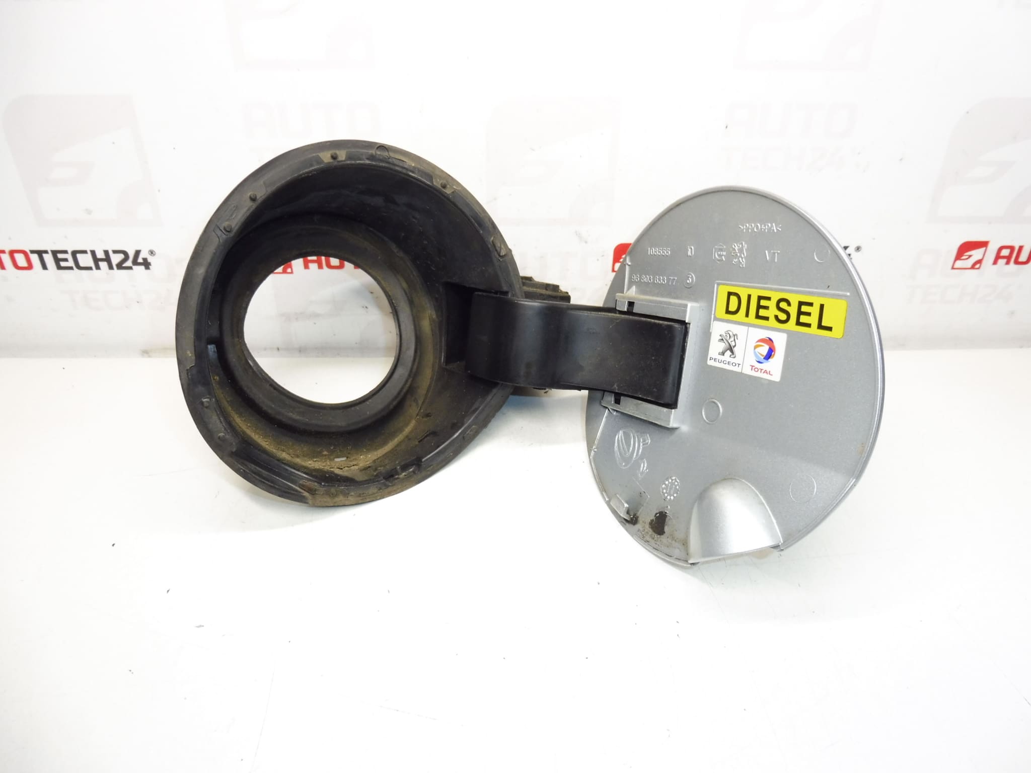 Tapa depósito Peugeot 308 EZRC 1517F4 151899 - Imagen 2
