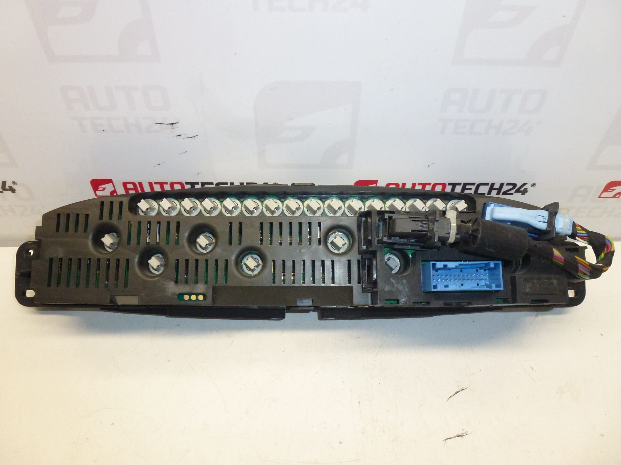 Velocimetro Citroën Xsara Picasso 9648585780 964858780 6105VY - Imagen 2