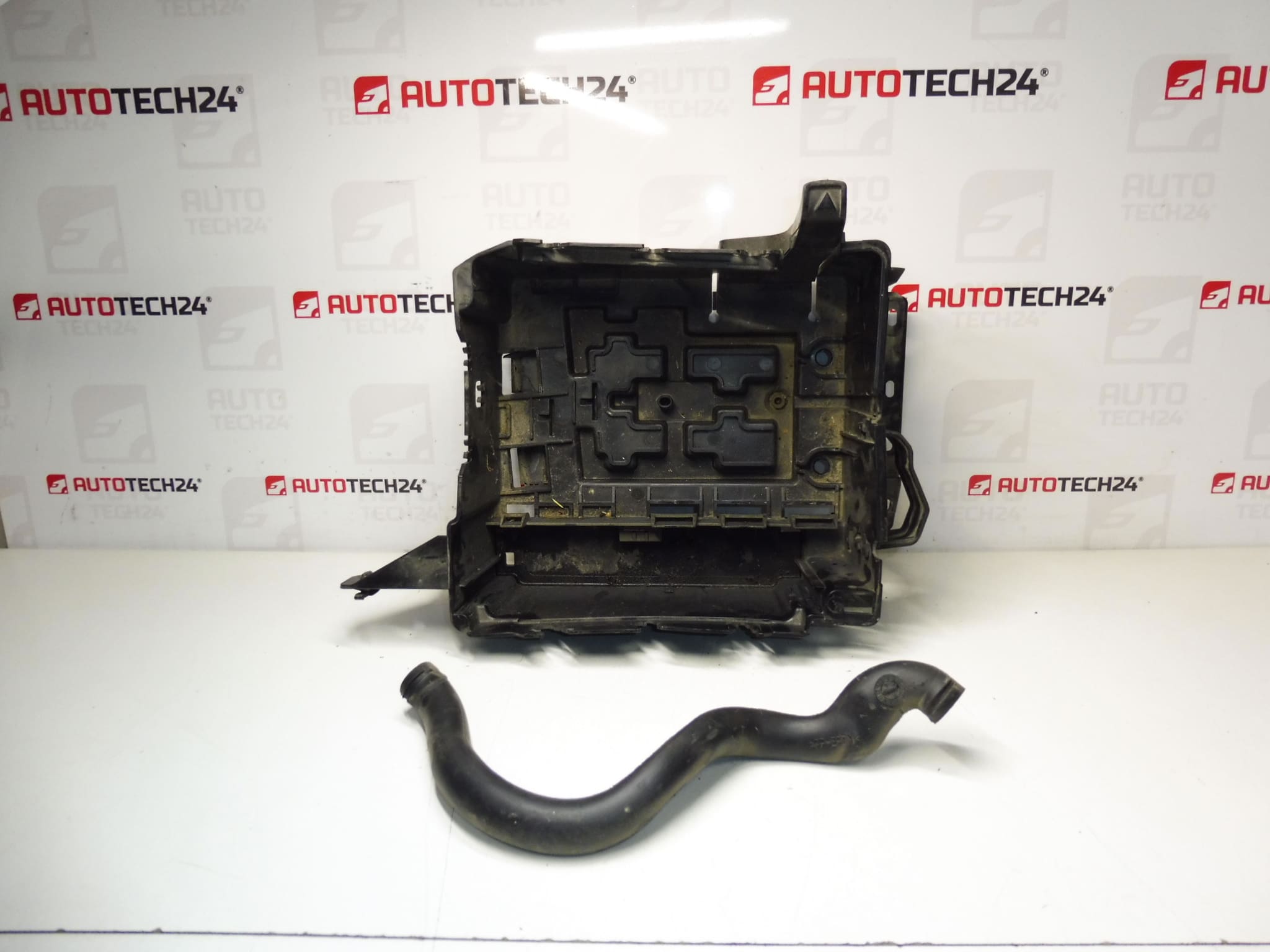 Caja bateria Citroën Peugeot 9655321380 6545Y1
