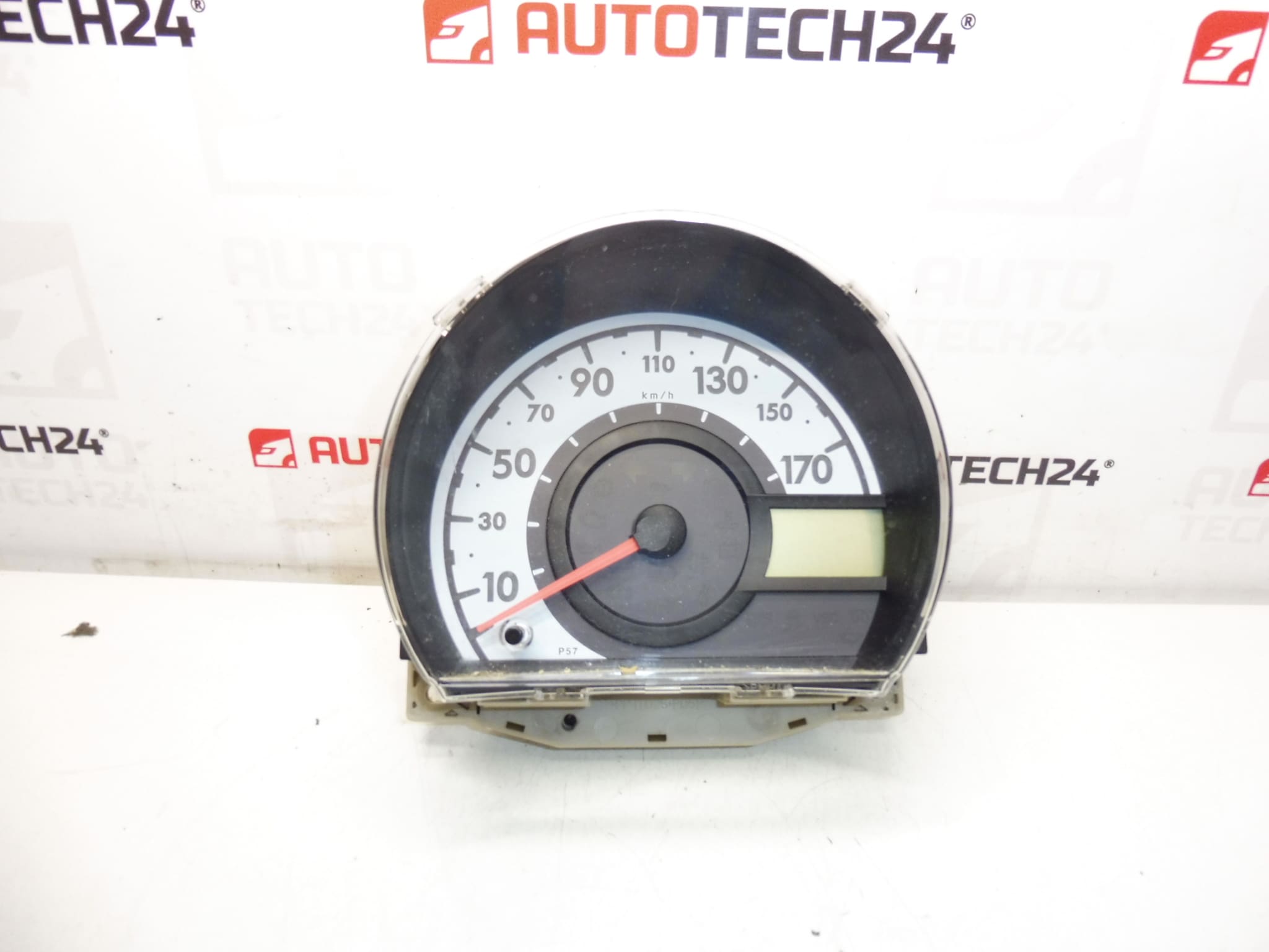 Velocimetro Citroën C1 Peugeot 107 kilometraje 88000 km 83800-0H013