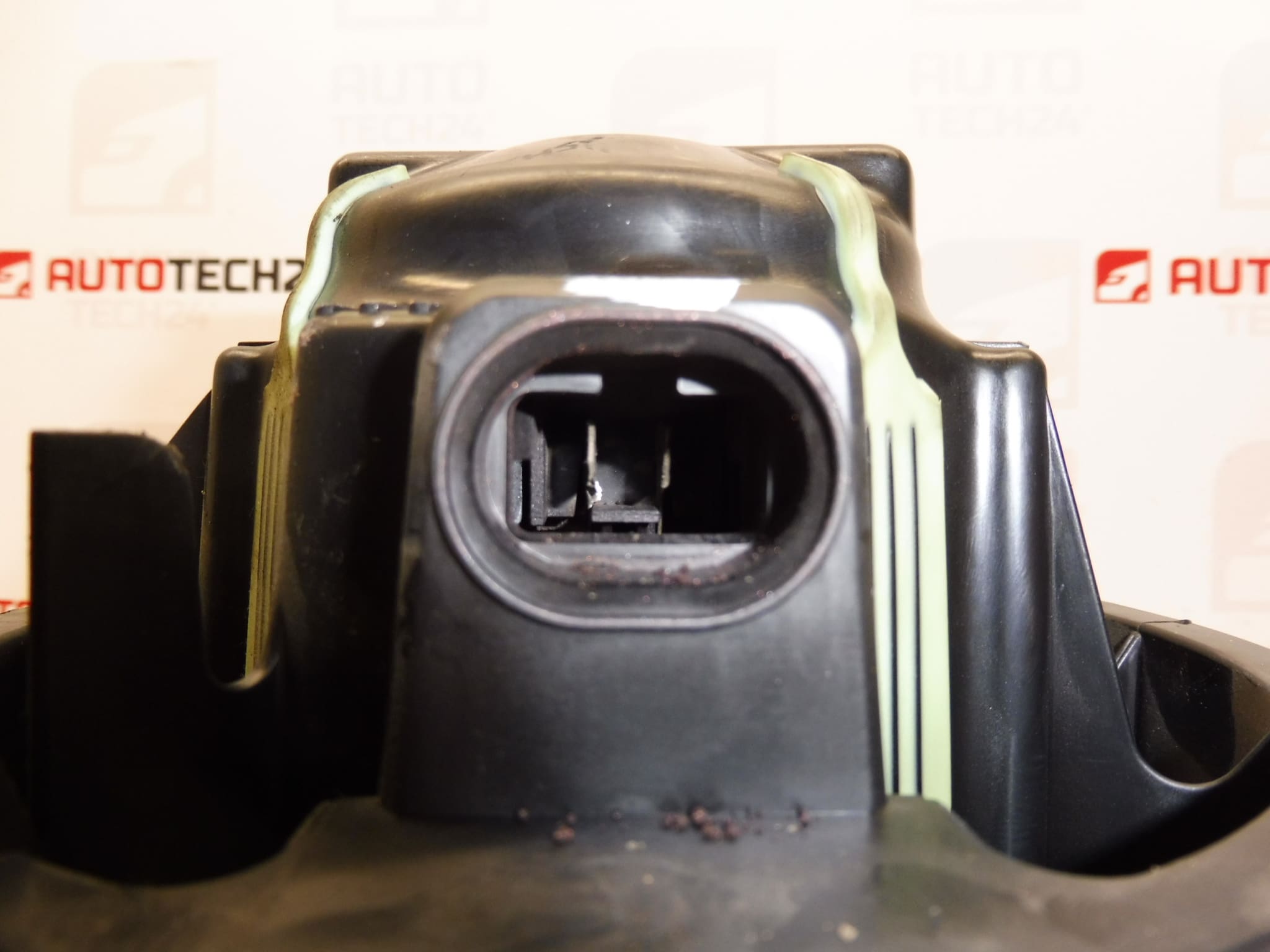 Ventilador Calefactor Valeo Peugeot 207 N102992G 6441V5 - Imagen 2