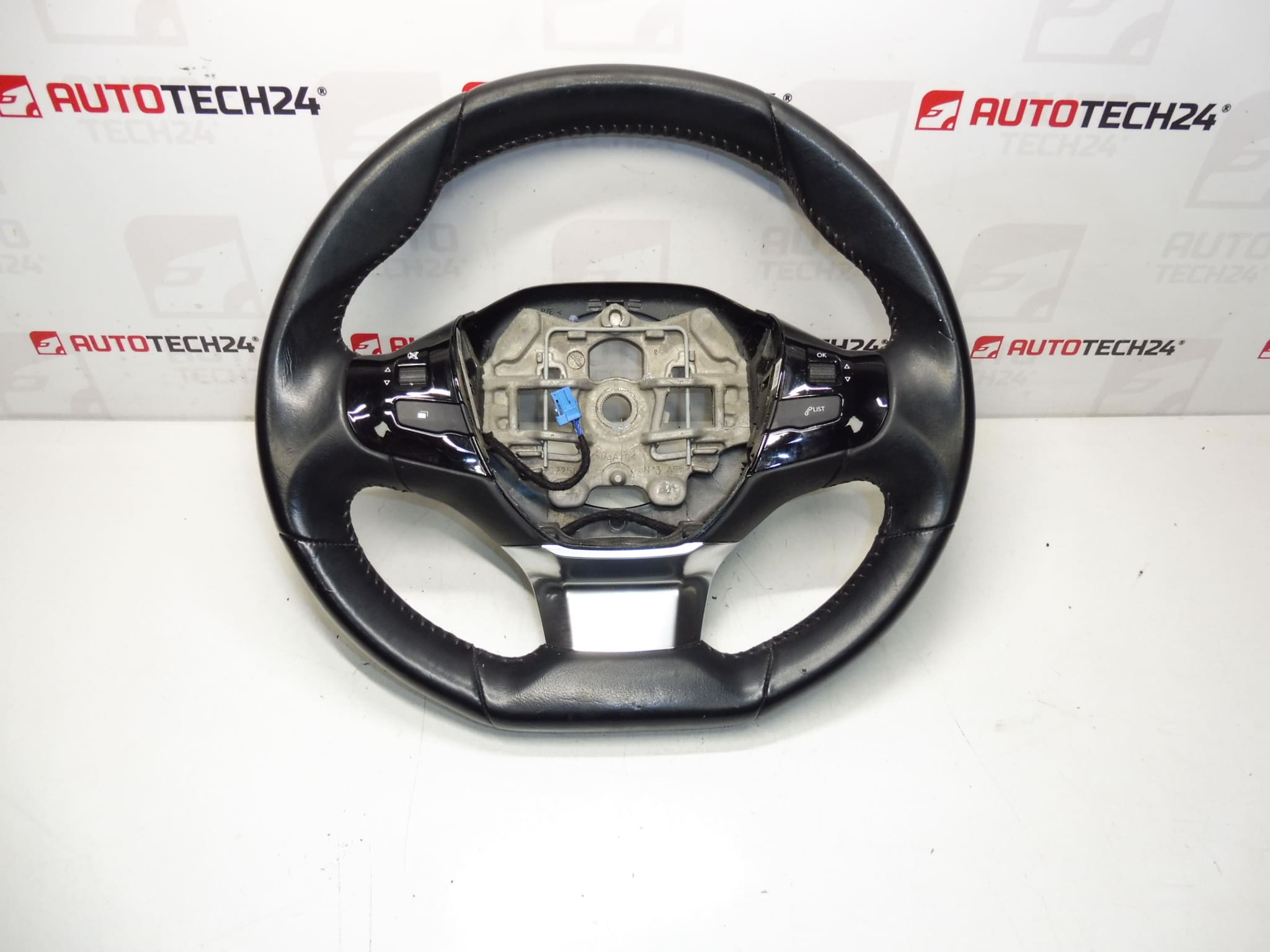 Volante Peugeot 308 T9 98374026ZD 98084115XU
