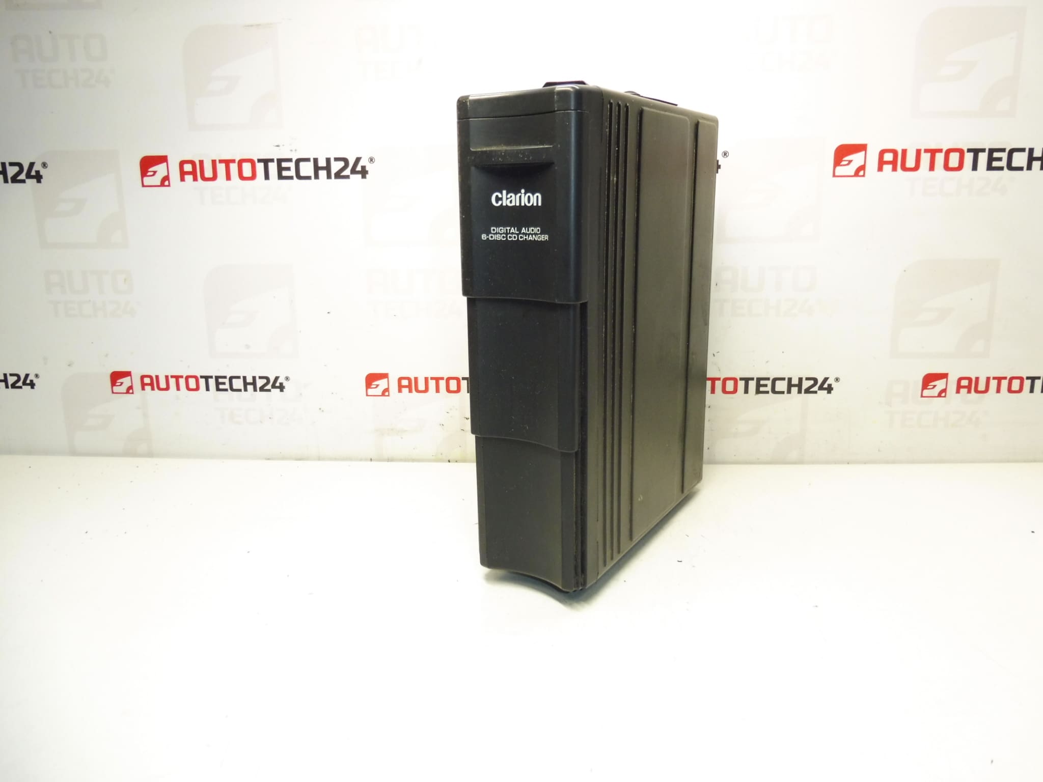 Cambiador de CD Clarion Citroën Peugeot 9647427980 6564E1