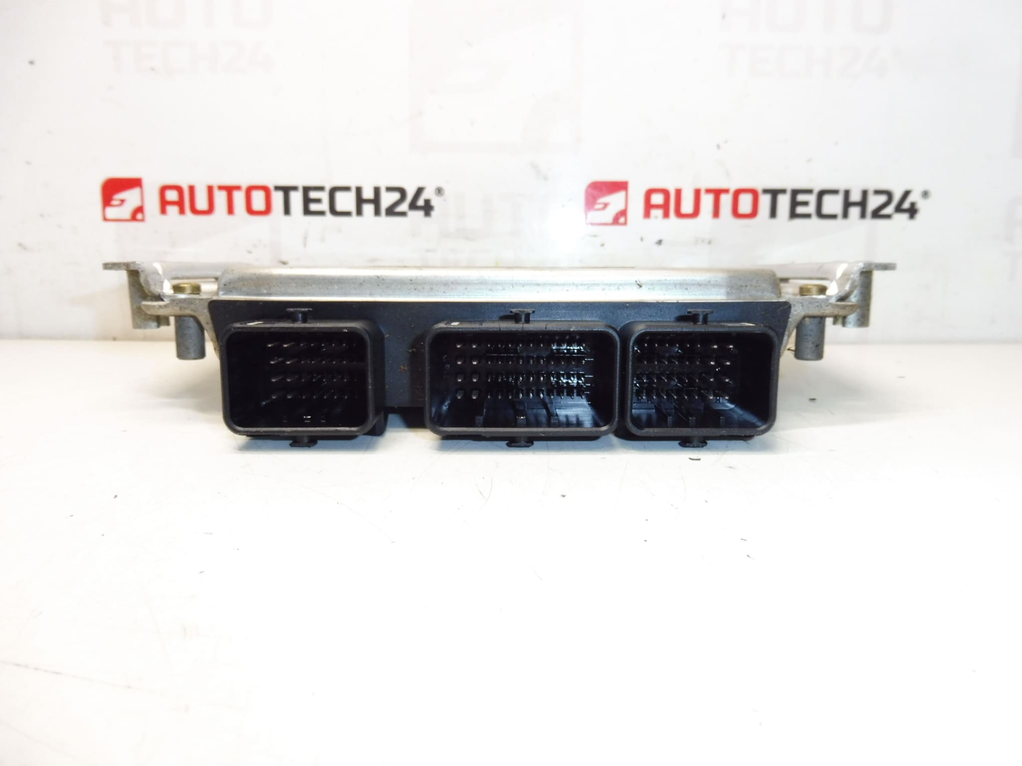 Centralita Bosch ME7.4.4 0261207474 9650346080 - Imagen 2