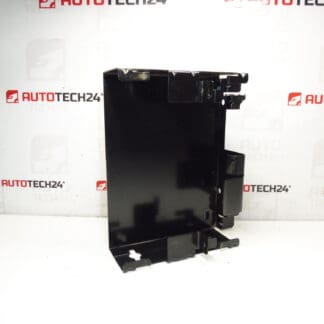 Soporte cambiador de CD Clarion Citroën C5 6560Q4