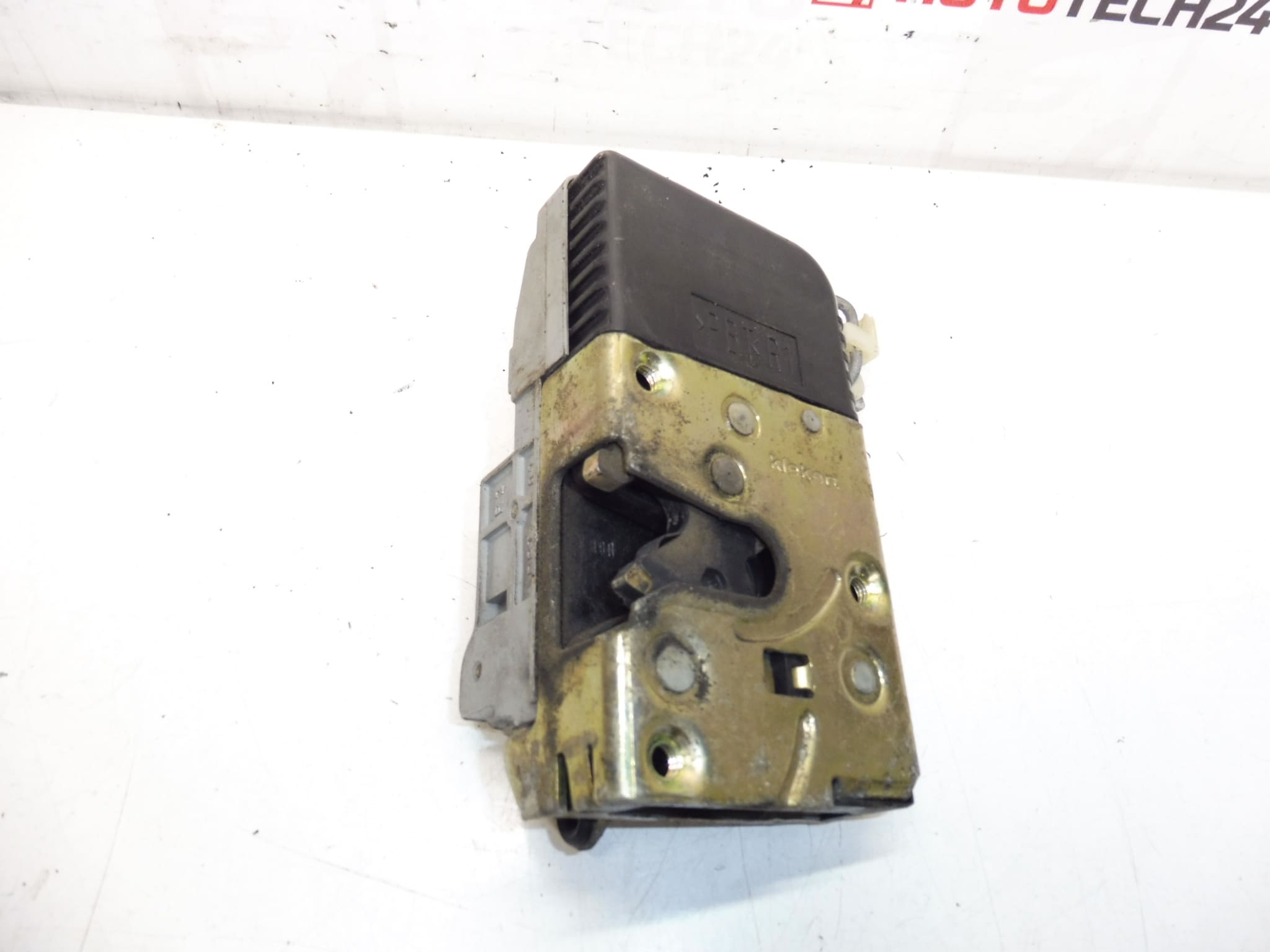 Cerradura de la puerta delantera derecha del acompañante Peugeot 307 9136L2 - Imagen 2