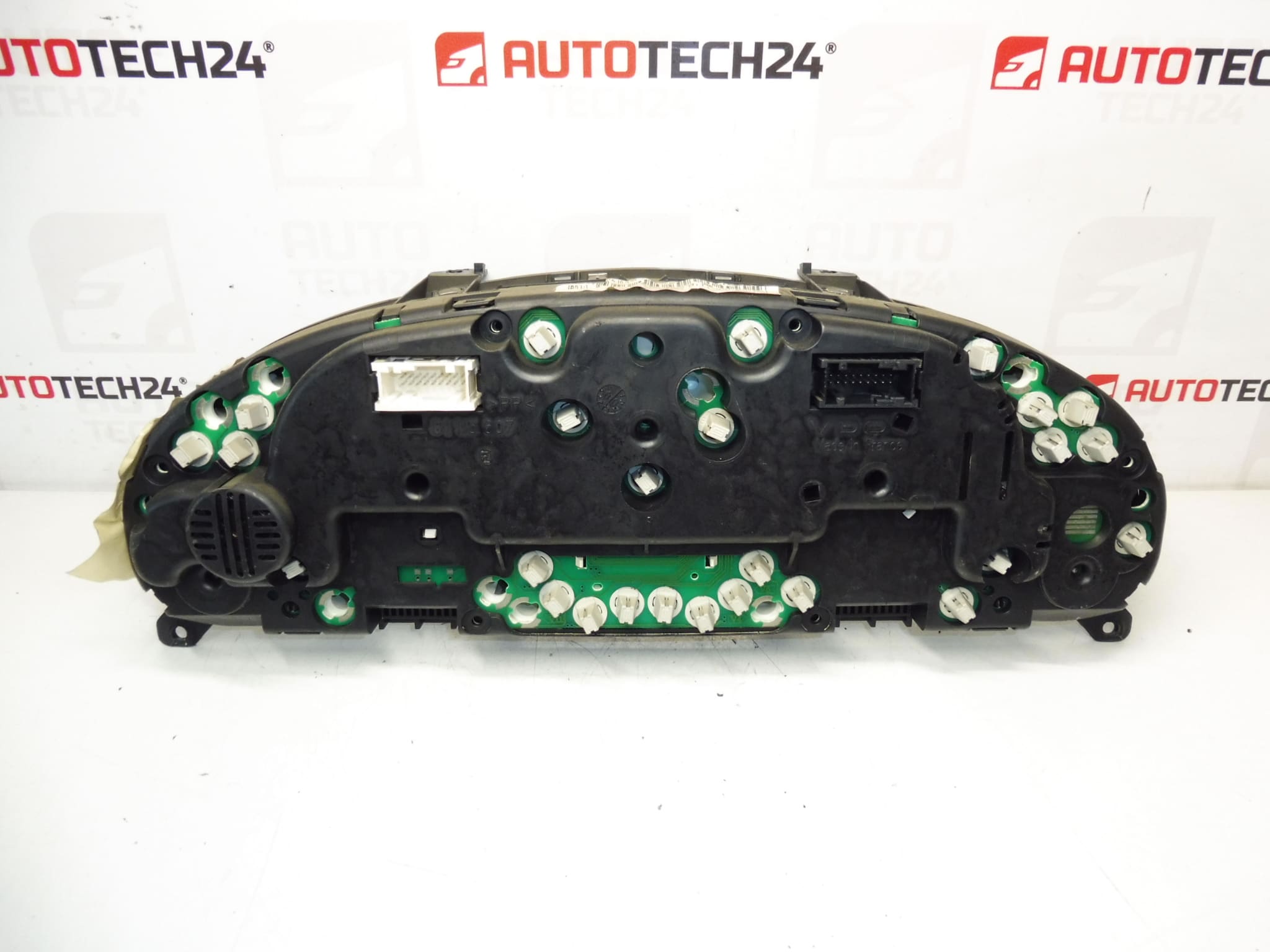 Velocímetro Peugeot 406 2.0 HDI 9642946280 6104W7 - Imagen 2