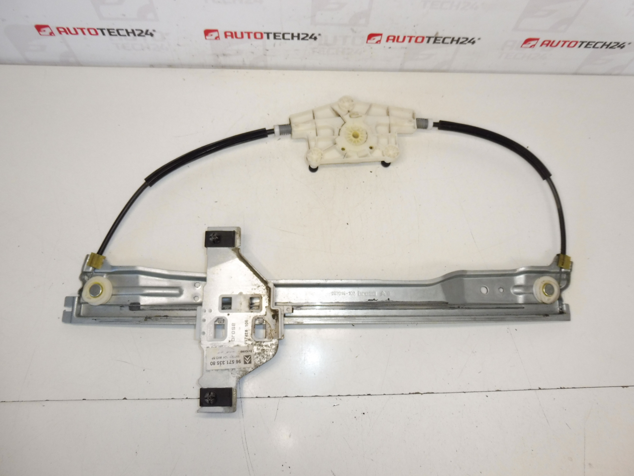Mecanismo del elevalunas delantero derecho Citroën C4 5 puertas 9657133580 9222V0