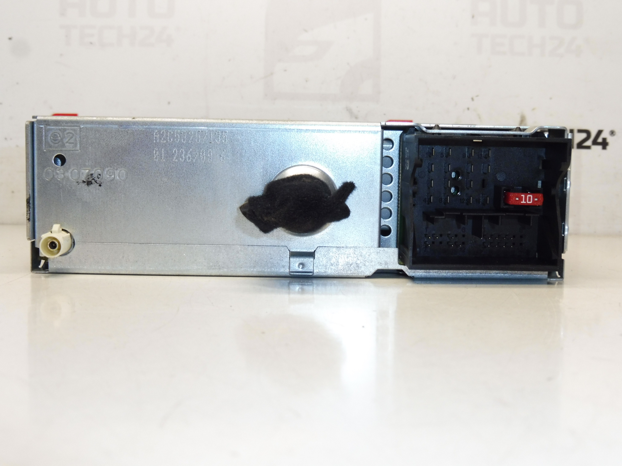 Radio de coche CD MP3 Continental RD4N1M-03 Citroën Peugeot 96662669XT