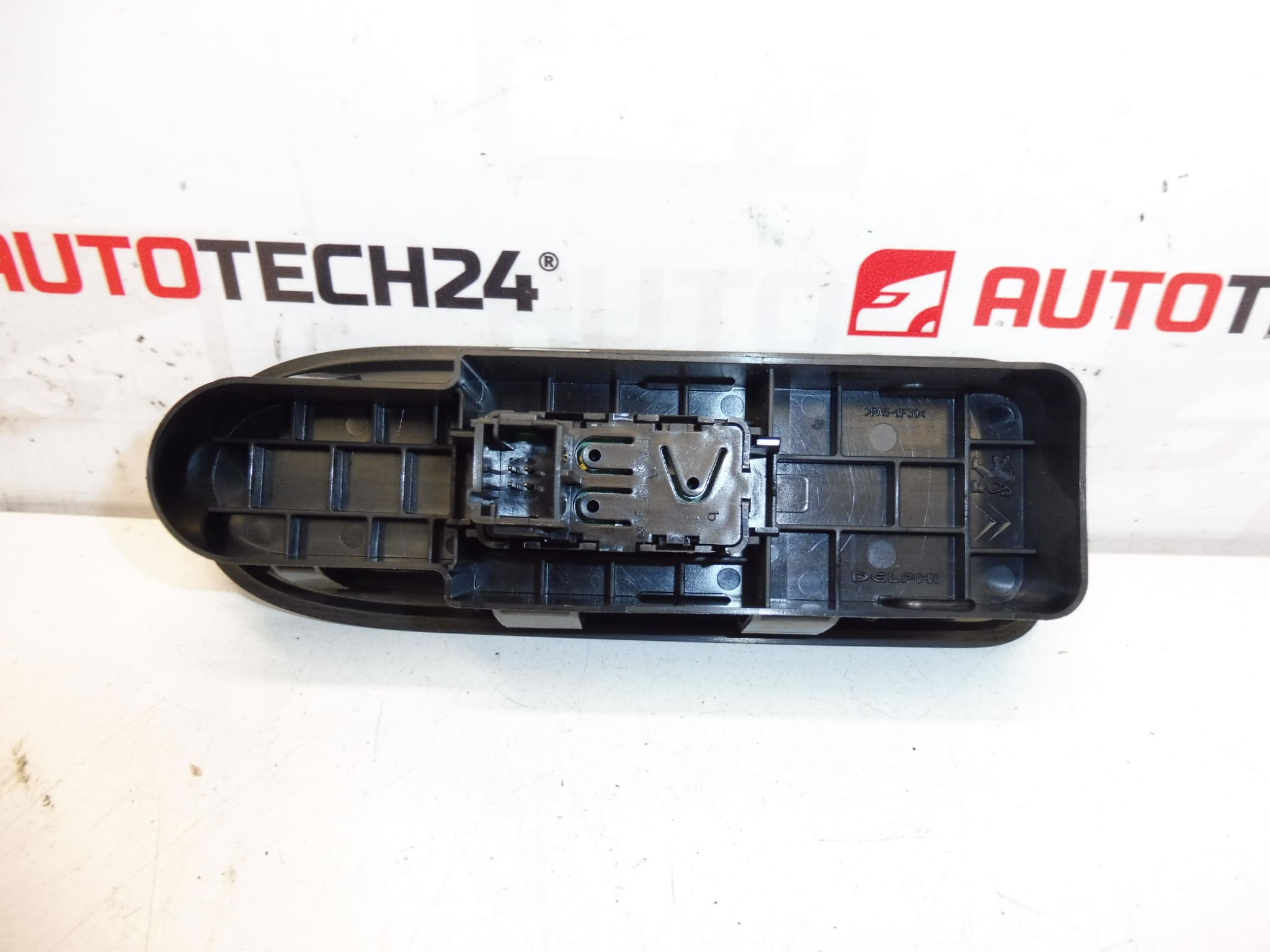 Elevalunas Citroën C3 II (A51) 96637533XT 6490CG - Imagen 2