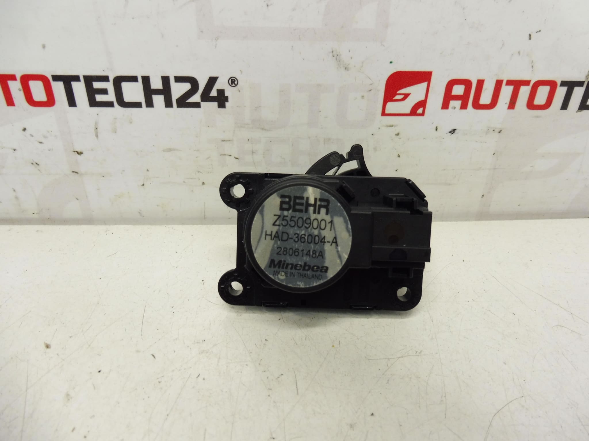 Actuador calefaccion BEHR Citroën Z5509001 2706148A 647995
