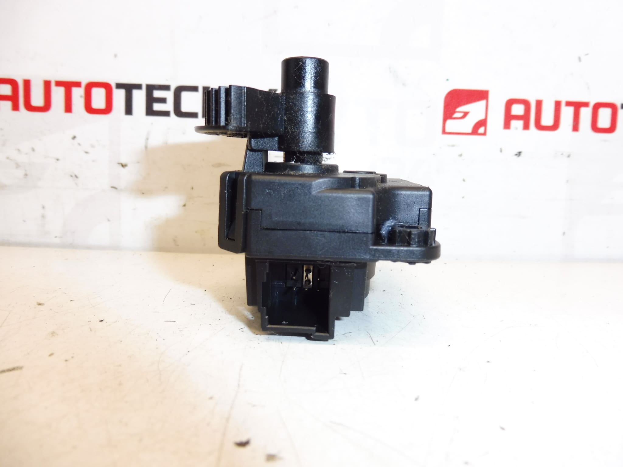 Actuador calefaccion BEHR Citroën Z5509001 2706149A 6479A9 - Imagen 2