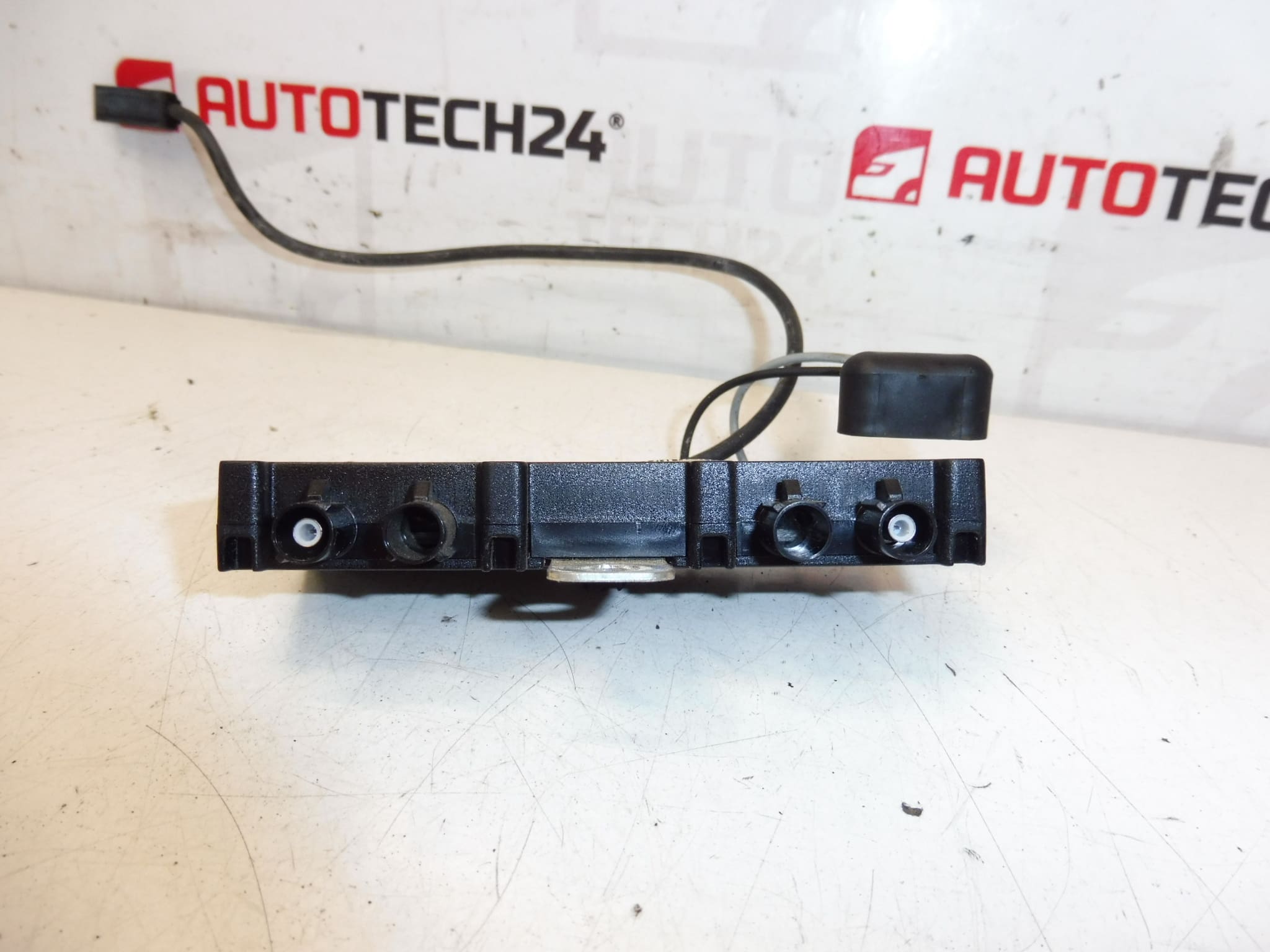 Adaptador de impedancia Peugeot 407 9647837380 6561EG - Imagen 2